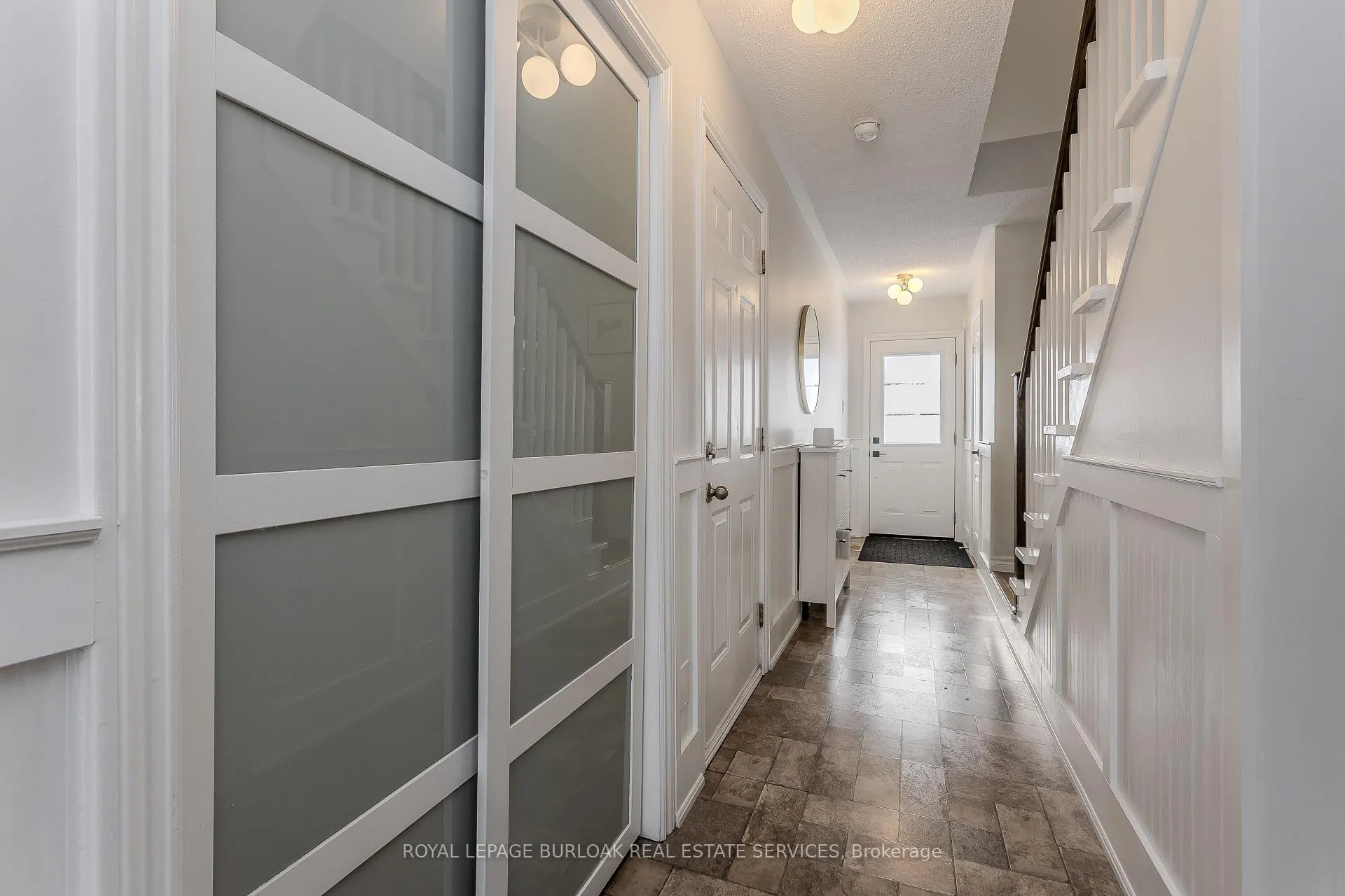 Photo 24 of 12 Thornlodge Drive, Hamilton, Waterdown — HOMEH