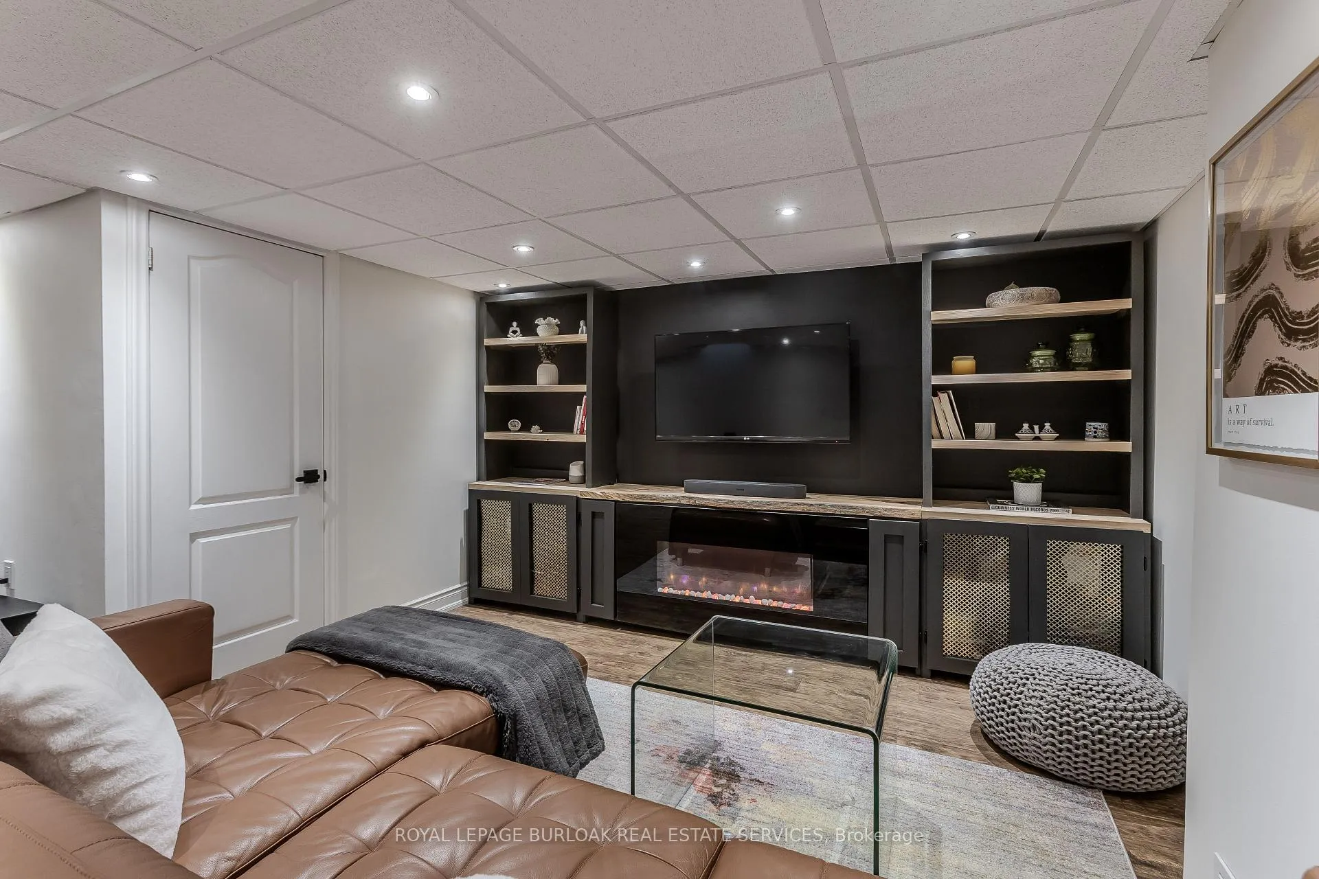 Photo 38 of 12 Thornlodge Drive, Hamilton, Waterdown — HOMEH