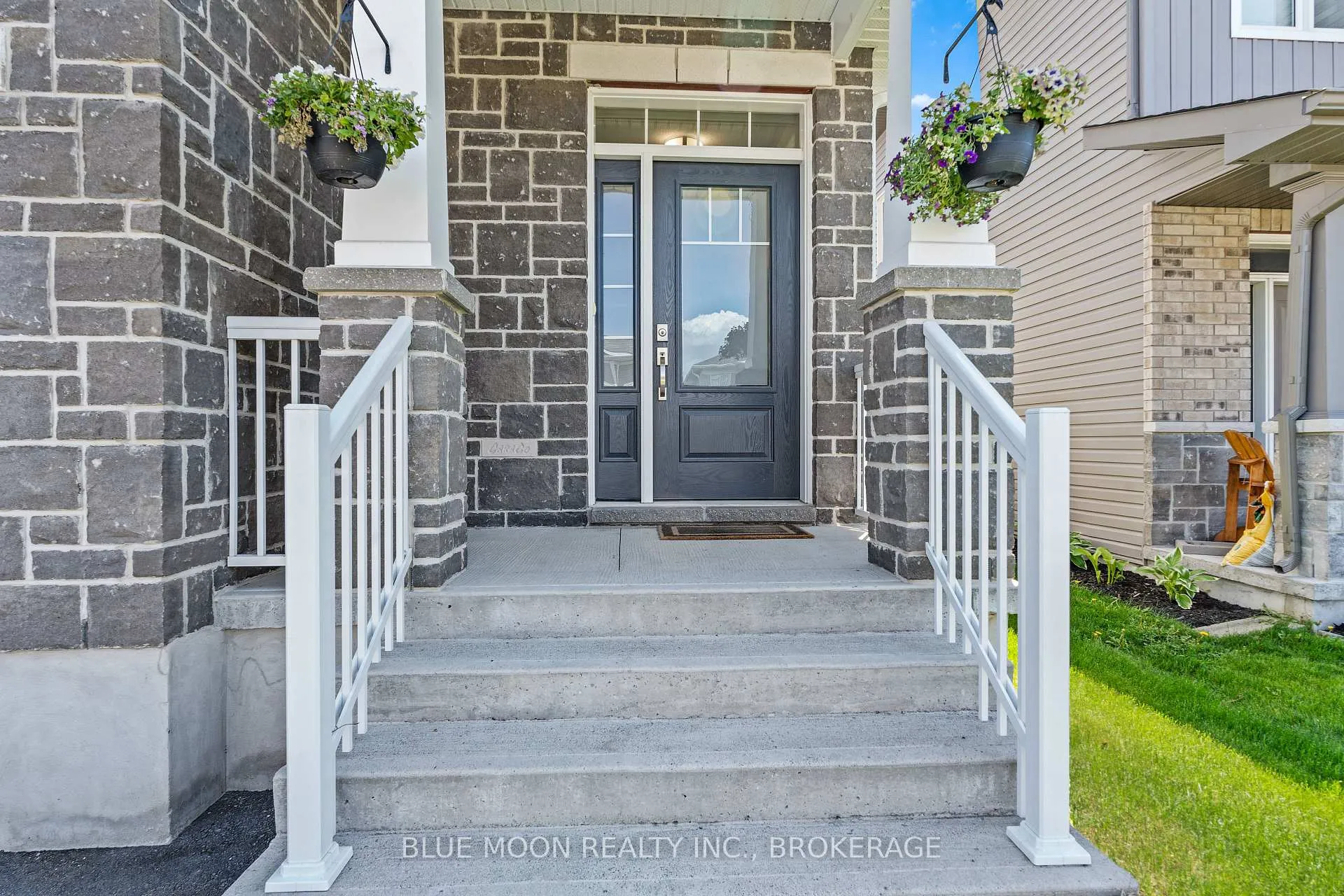Photo 4 of 1555 Davenport Crescent, Kingston, City Northwest — HOMEH