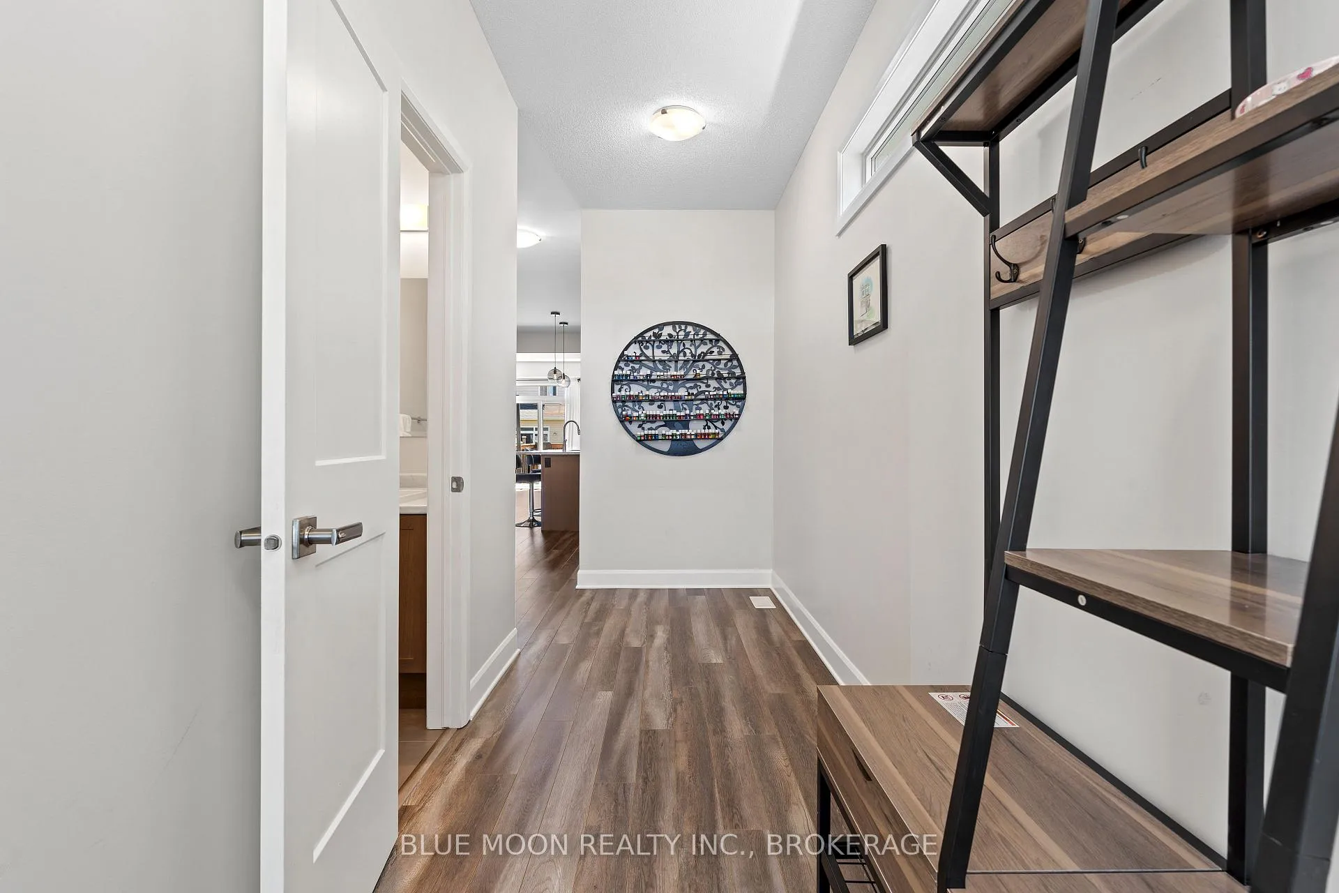 Photo 6 of 1555 Davenport Crescent, Kingston, City Northwest — HOMEH
