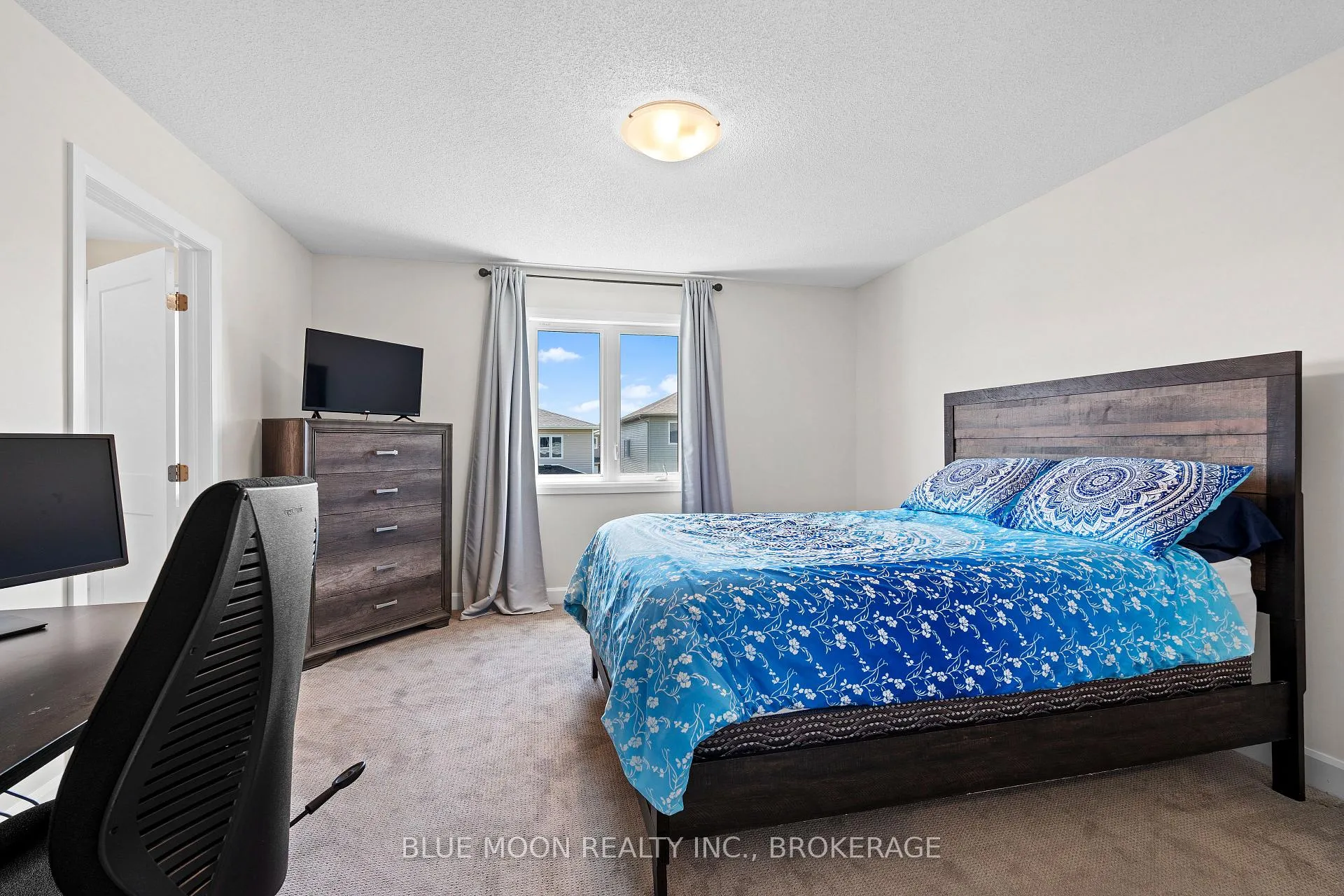 Photo 19 of 1555 Davenport Crescent, Kingston, City Northwest — HOMEH