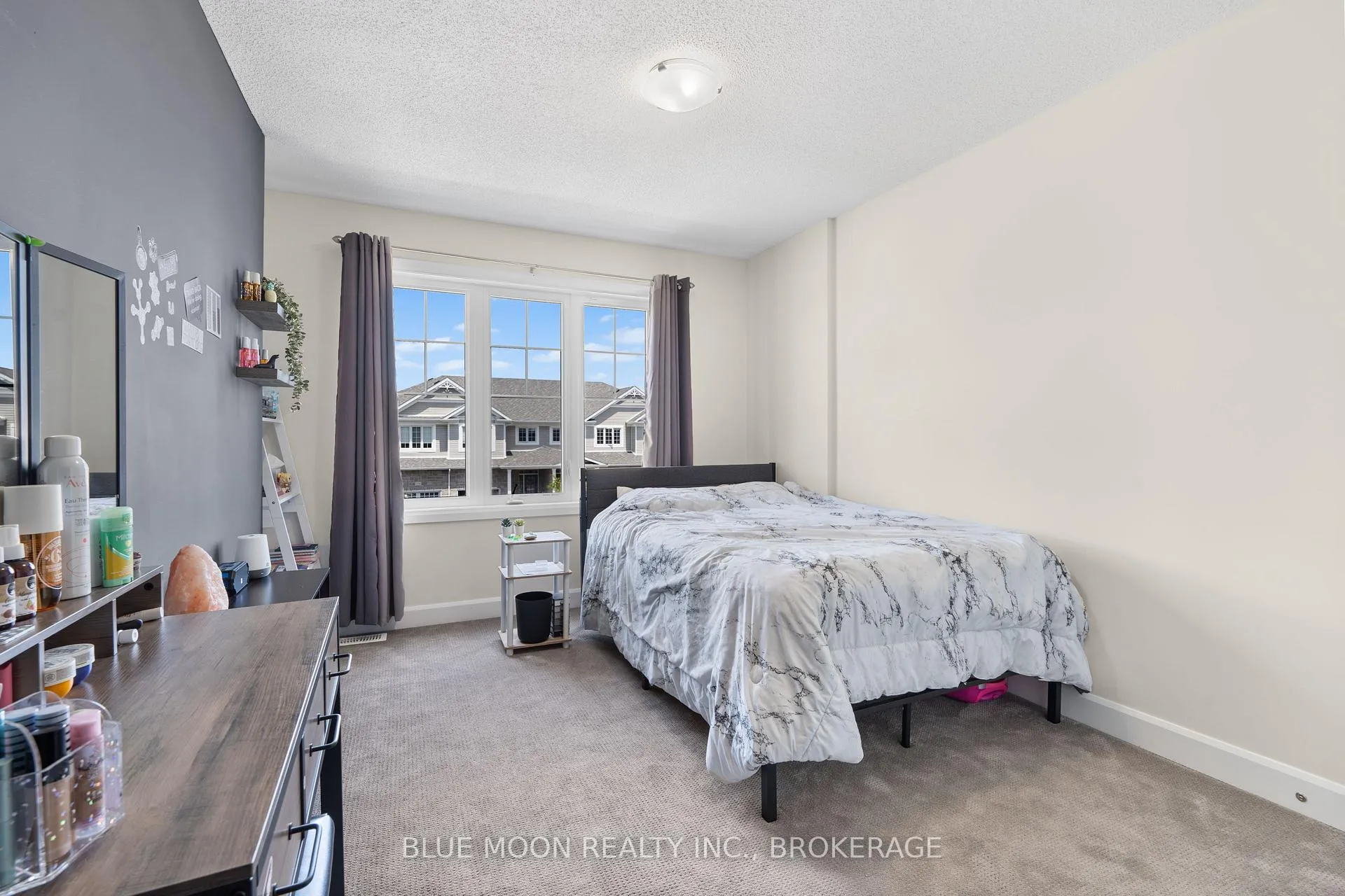 Photo 26 of 1555 Davenport Crescent, Kingston, City Northwest — HOMEH
