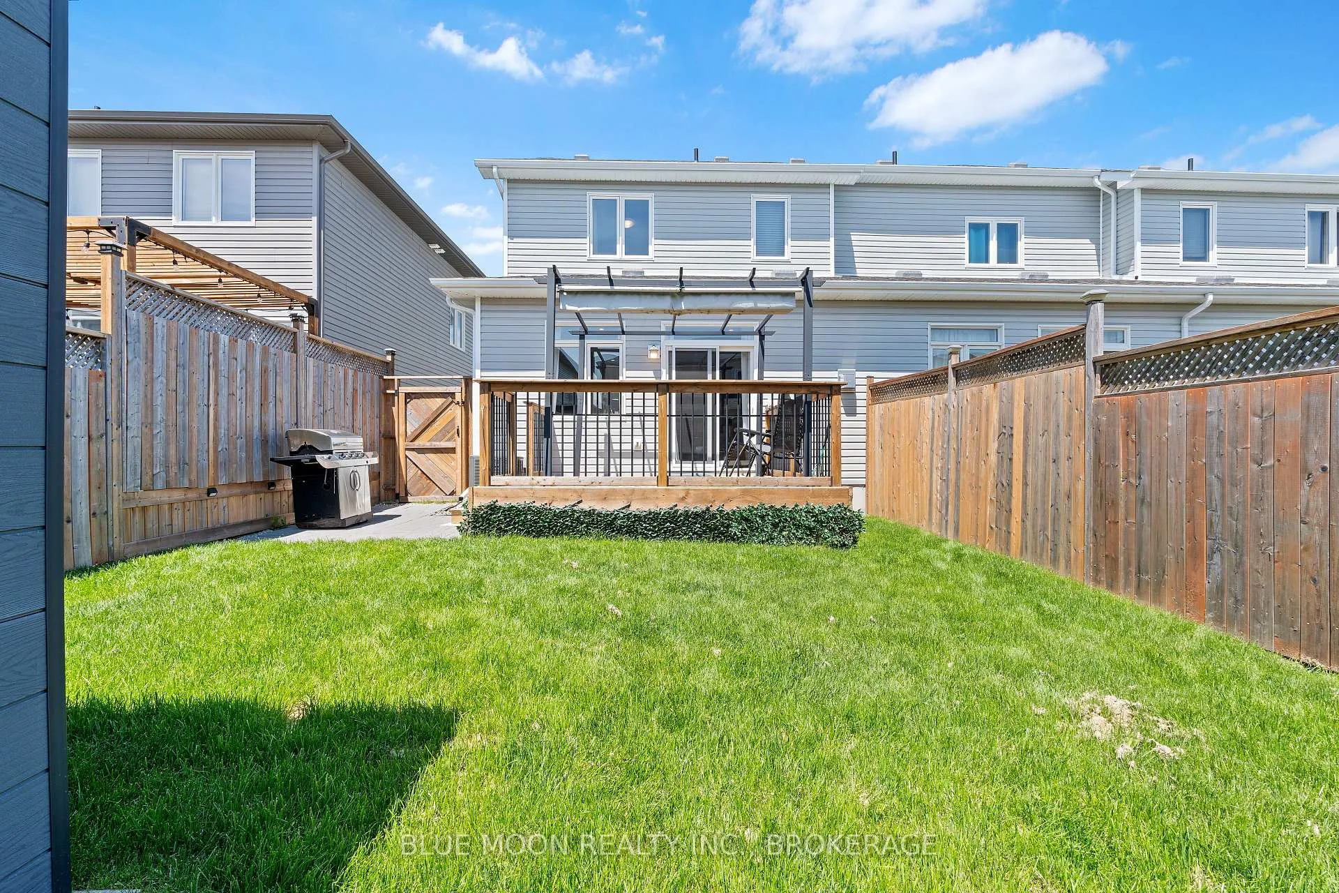 Photo 38 of 1555 Davenport Crescent, Kingston, City Northwest — HOMEH