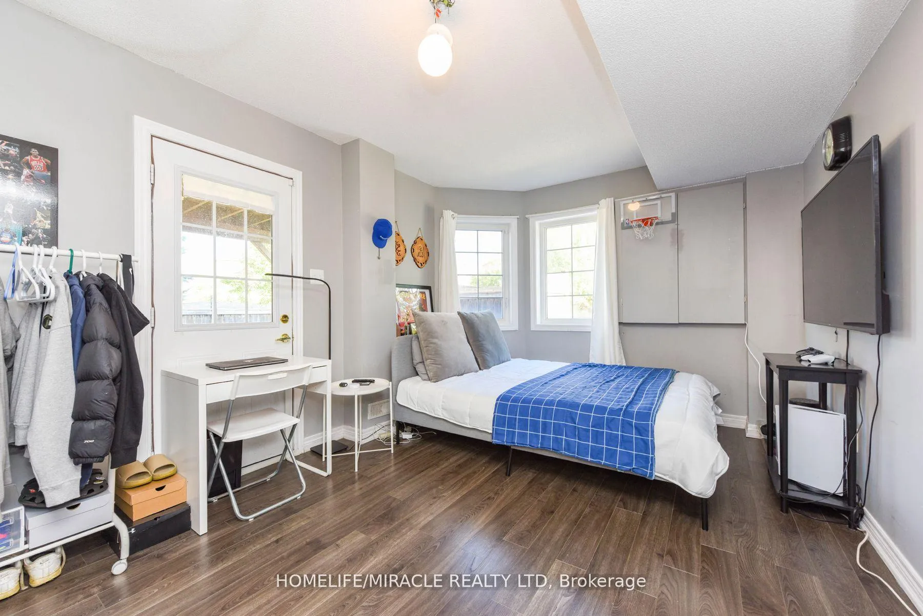 Photo 21 of 2 October Place, Brampton, Brampton West — HOMEH