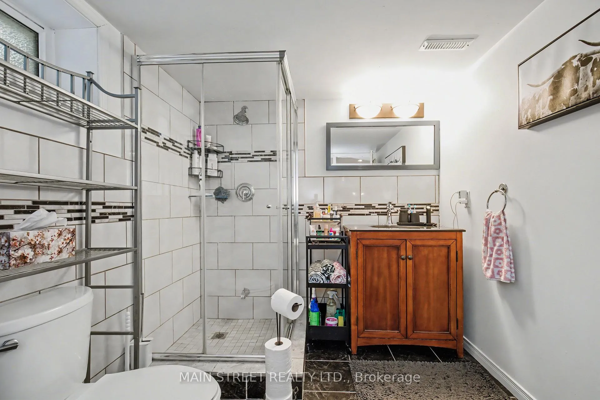 Photo 34 of 203 Gibbons Street, Oshawa, McLaughlin — HOMEH