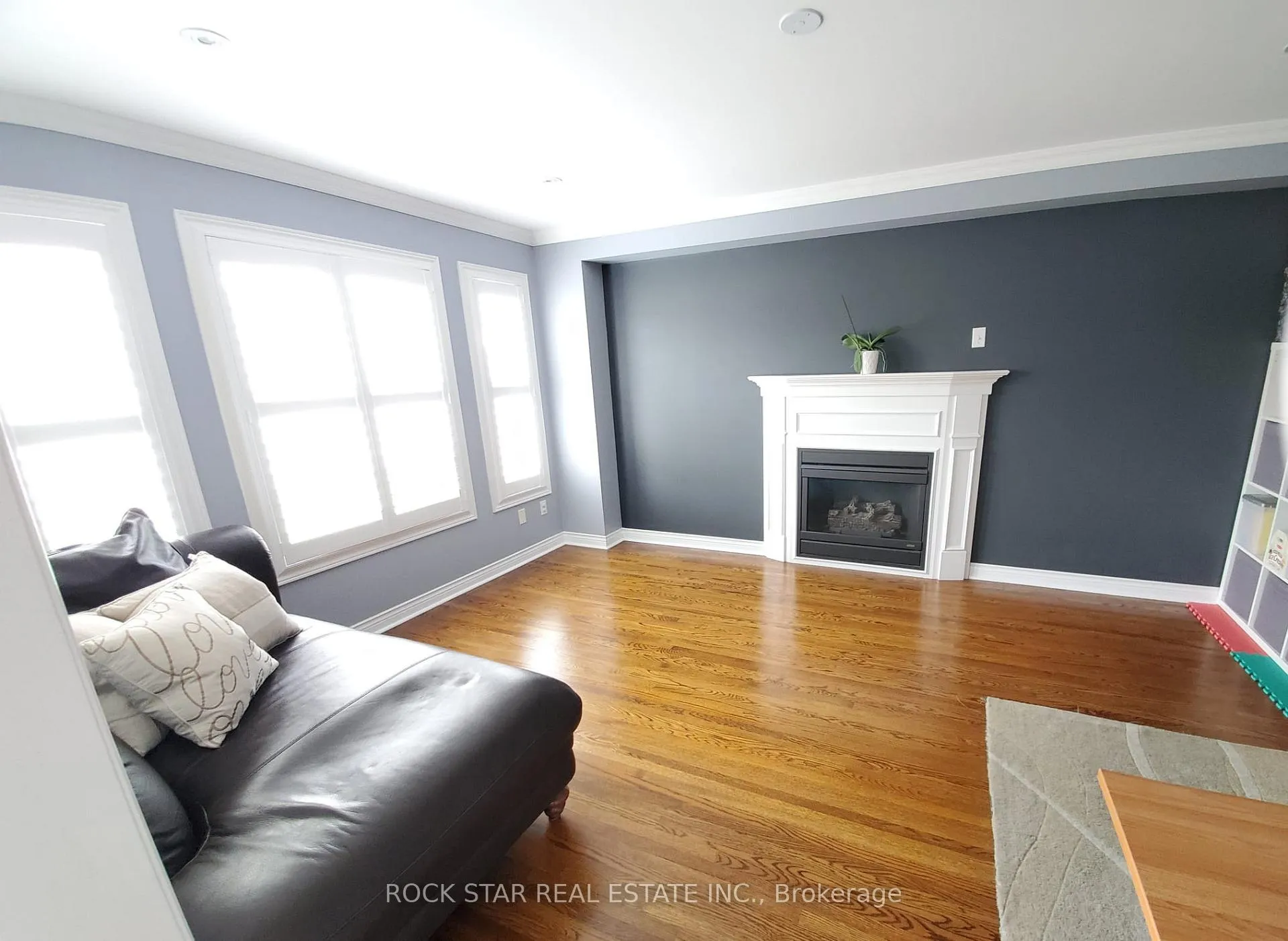 Photo 3 of 12 Ernest Biason Boulevard, Caledon, Bolton East — HOMEH