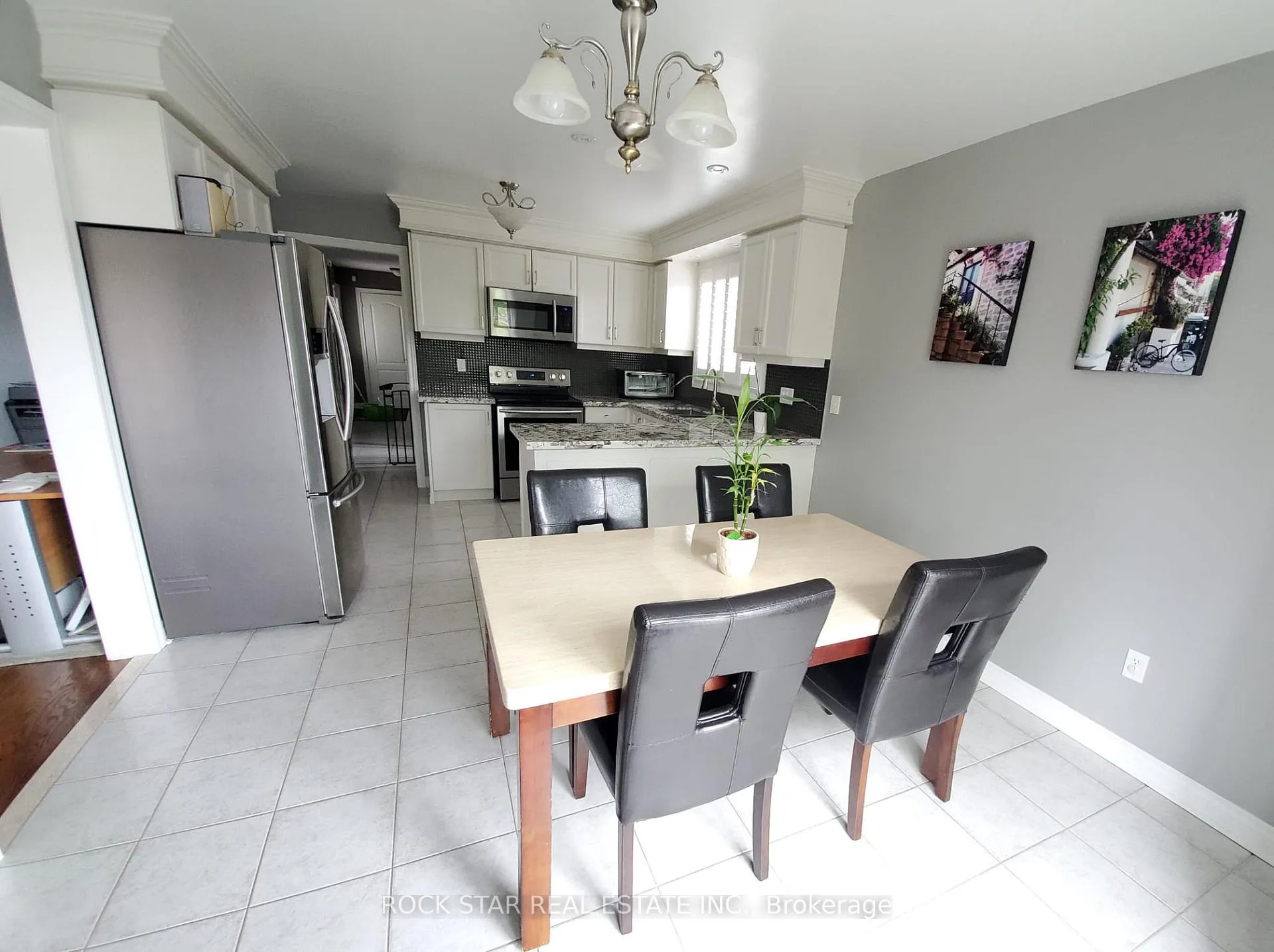 Photo 6 of 12 Ernest Biason Boulevard, Caledon, Bolton East — HOMEH