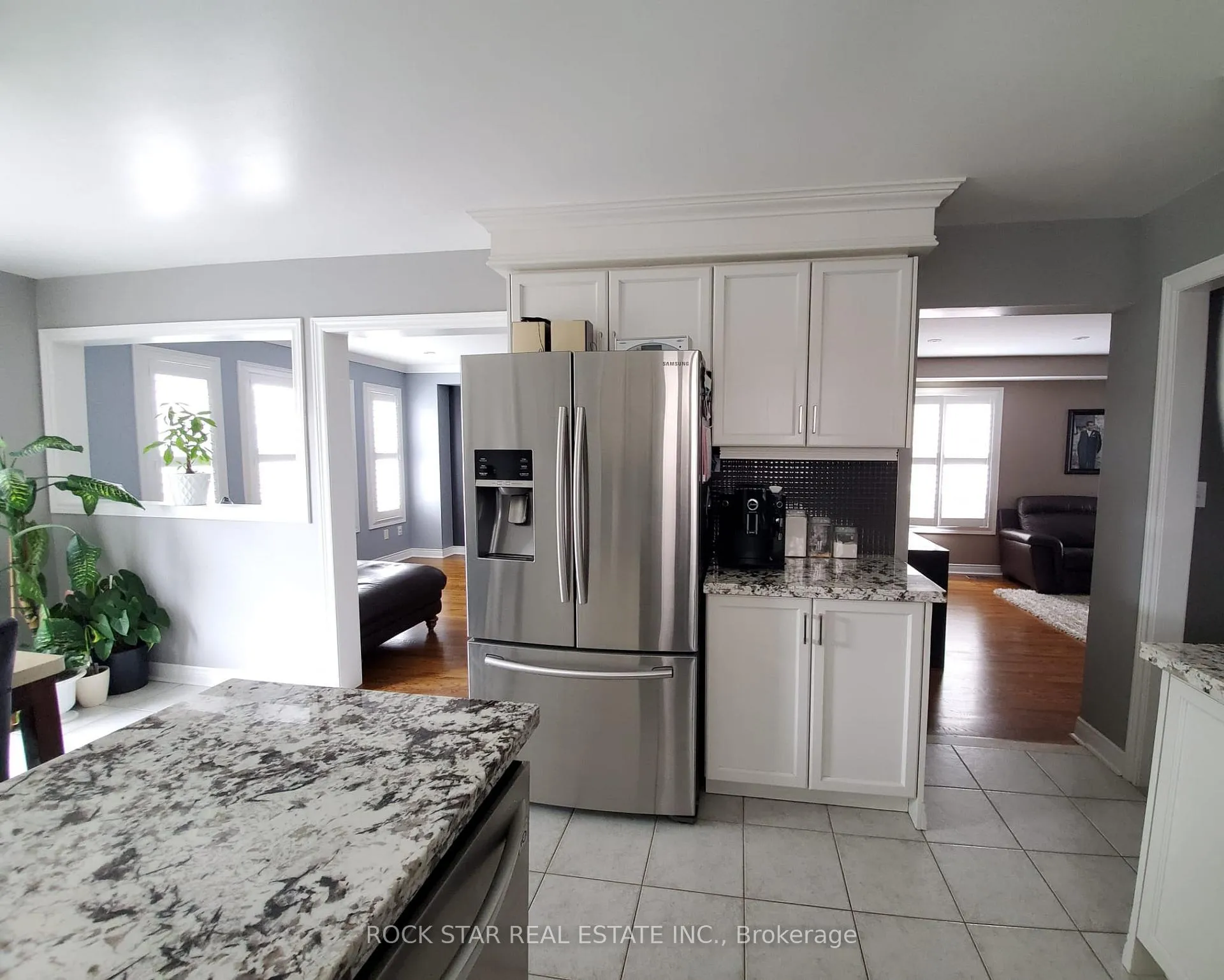 Photo 10 of 12 Ernest Biason Boulevard, Caledon, Bolton East — HOMEH