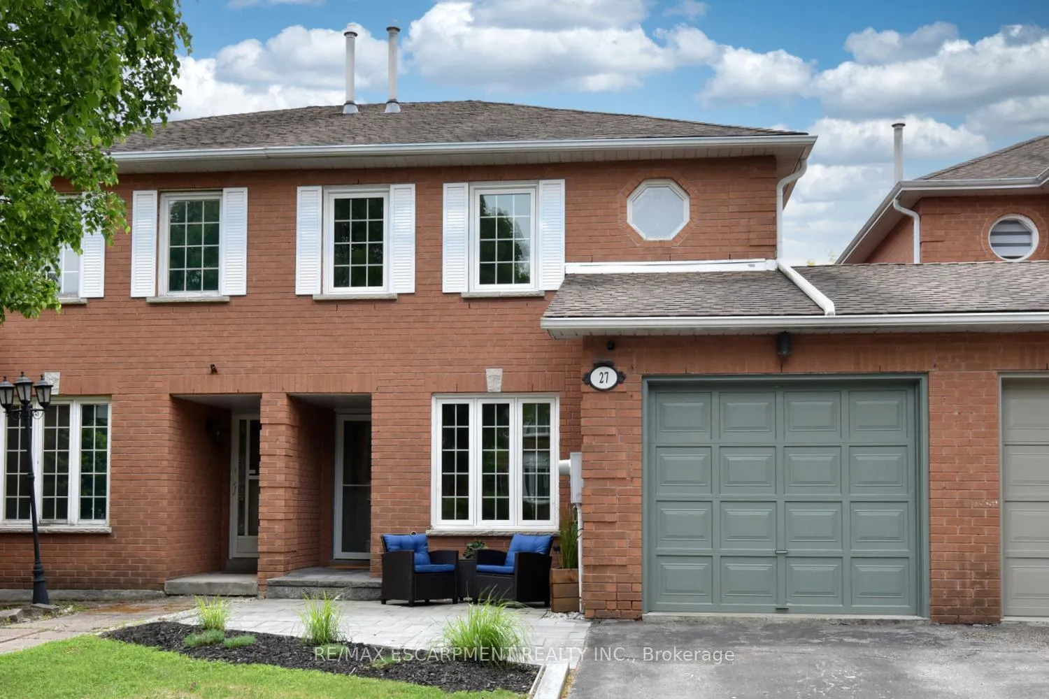 Photo 4 of 27 Pirie Drive, Hamilton, Dundas — HOMEH