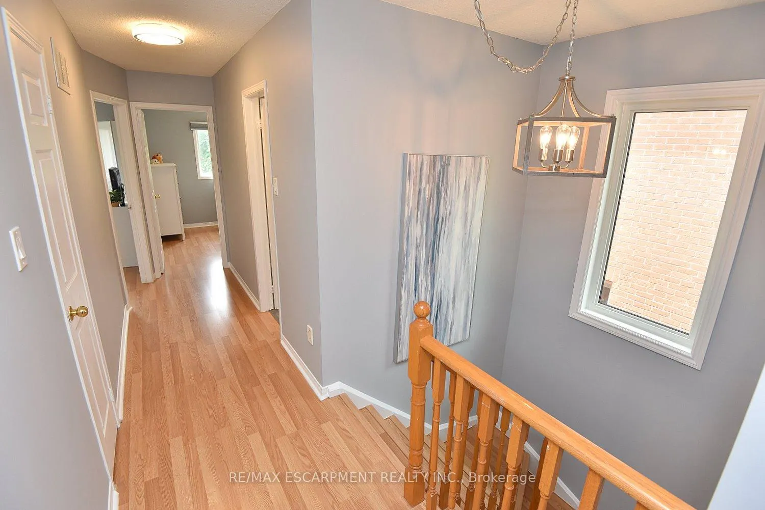 Photo 27 of 27 Pirie Drive, Hamilton, Dundas — HOMEH