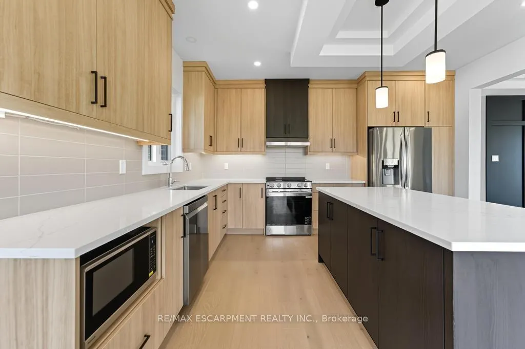 Photo 5 of 1313 Baseline Road, Hamilton, Stoney Creek — HOMEH