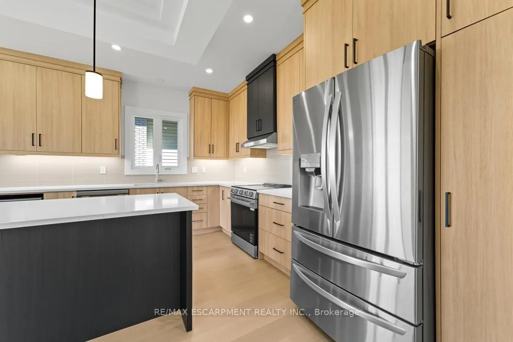 Photo 7 of 1313 Baseline Road, Hamilton, Stoney Creek — HOMEH