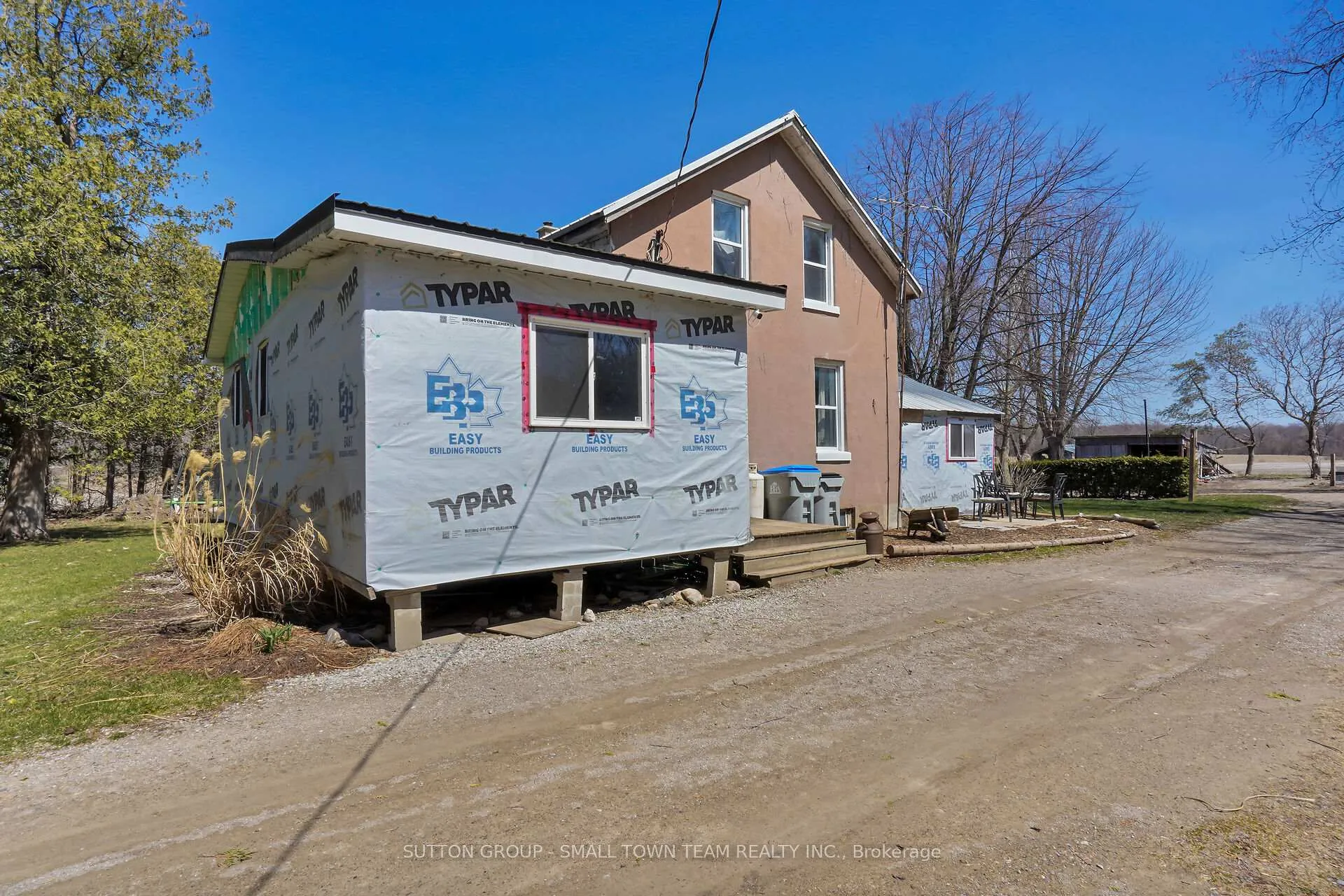 Photo 2 of 71748 Shipka Line, Bluewater, Dashwood — HOMEH