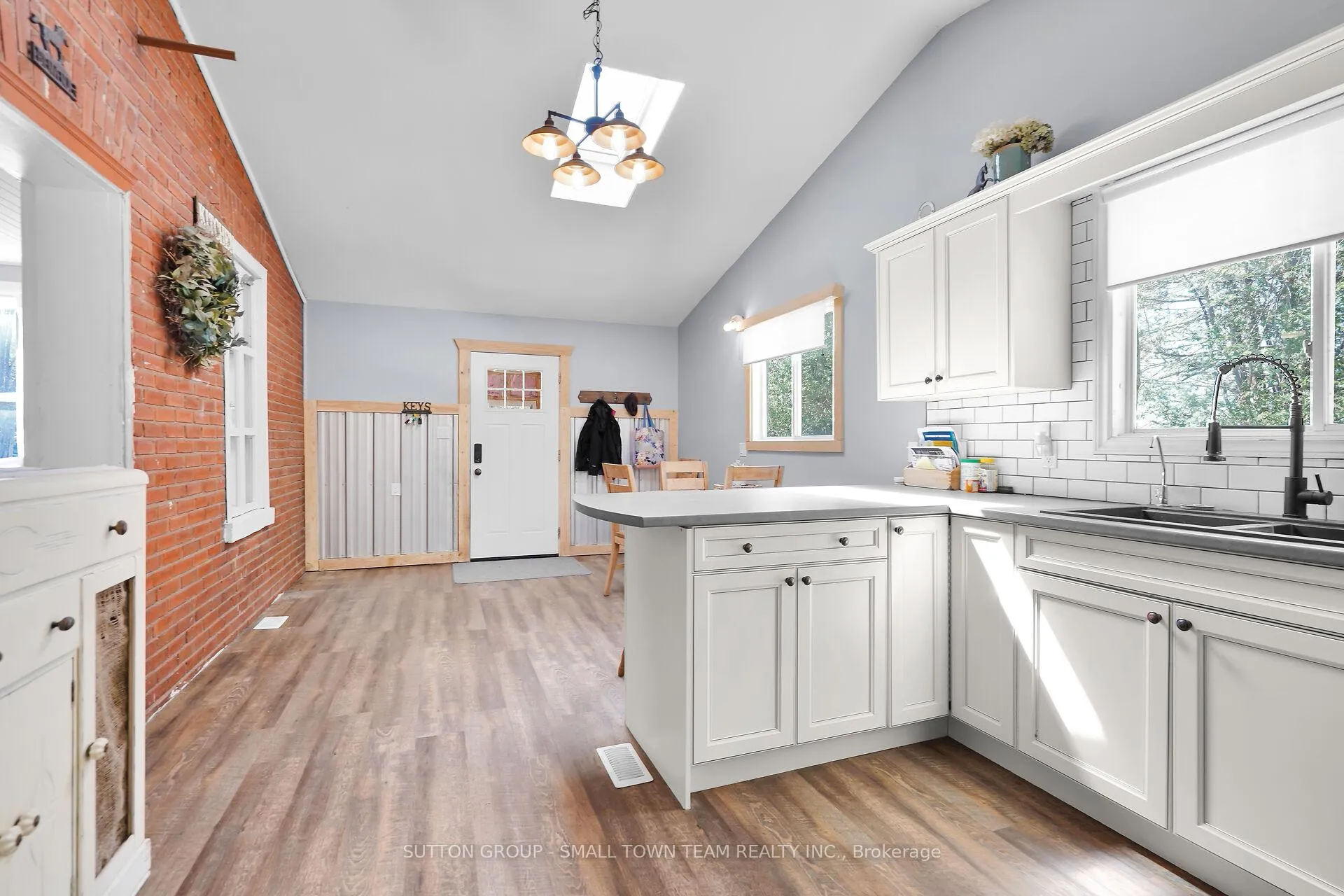 Photo 7 of 71748 Shipka Line, Bluewater, Dashwood — HOMEH