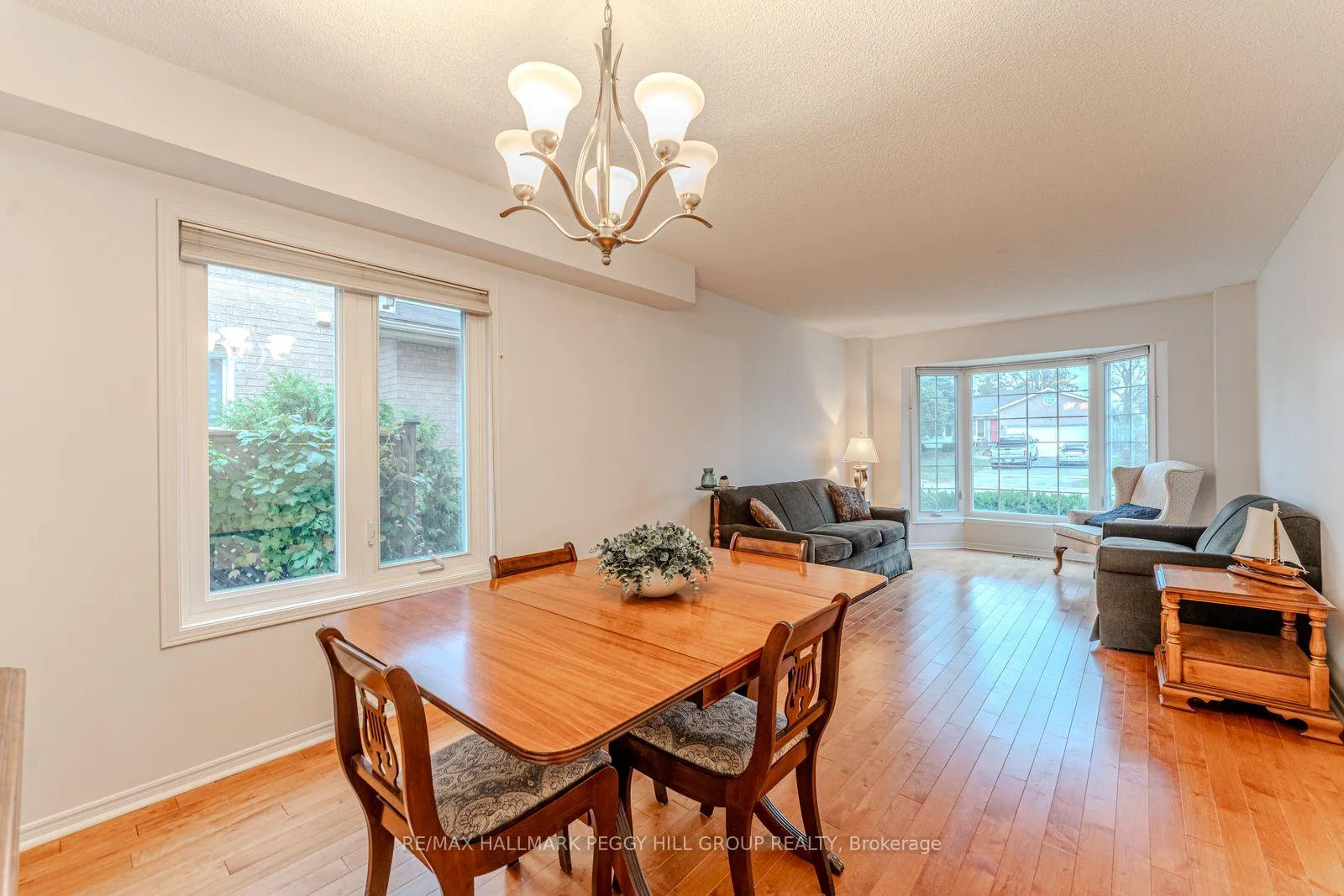 Photo 5 of 44 Cardinal Street, Barrie, Cundles East — HOMEH