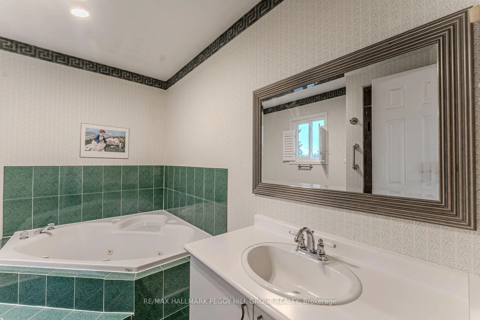 Photo 10 of 44 Cardinal Street, Barrie, Cundles East — HOMEH