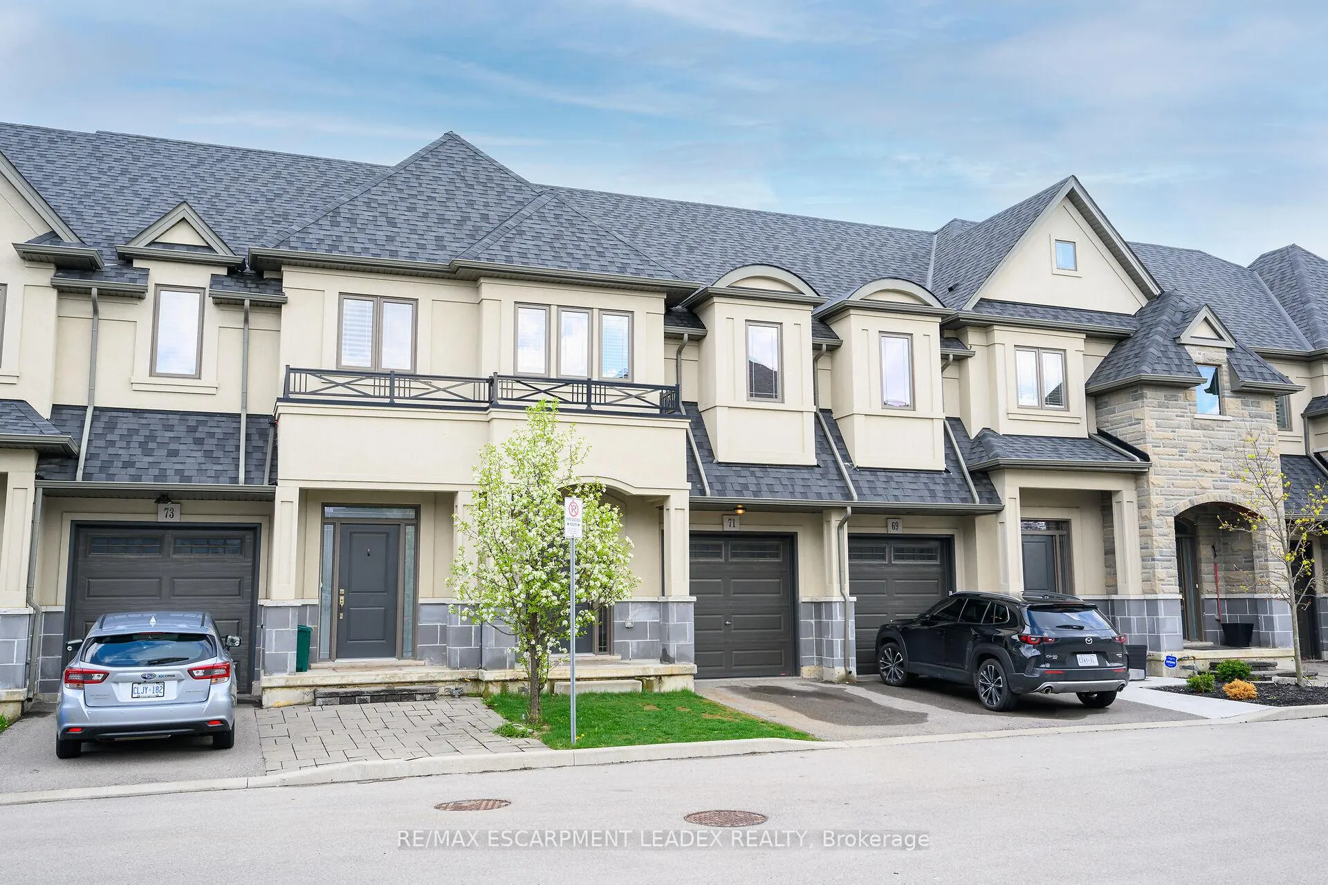 Photo 37 of 71 Sonoma Valley Crescent, Hamilton, Mewburn — HOMEH