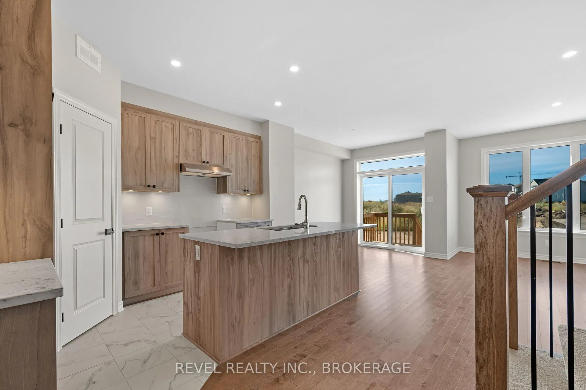 Photo 7 of 1071 Barrow Avenue, Kingston, East Gardiners Rd — HOMEH