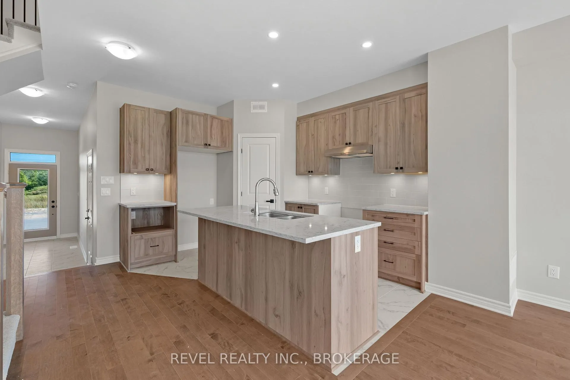 Photo 8 of 1071 Barrow Avenue, Kingston, East Gardiners Rd — HOMEH