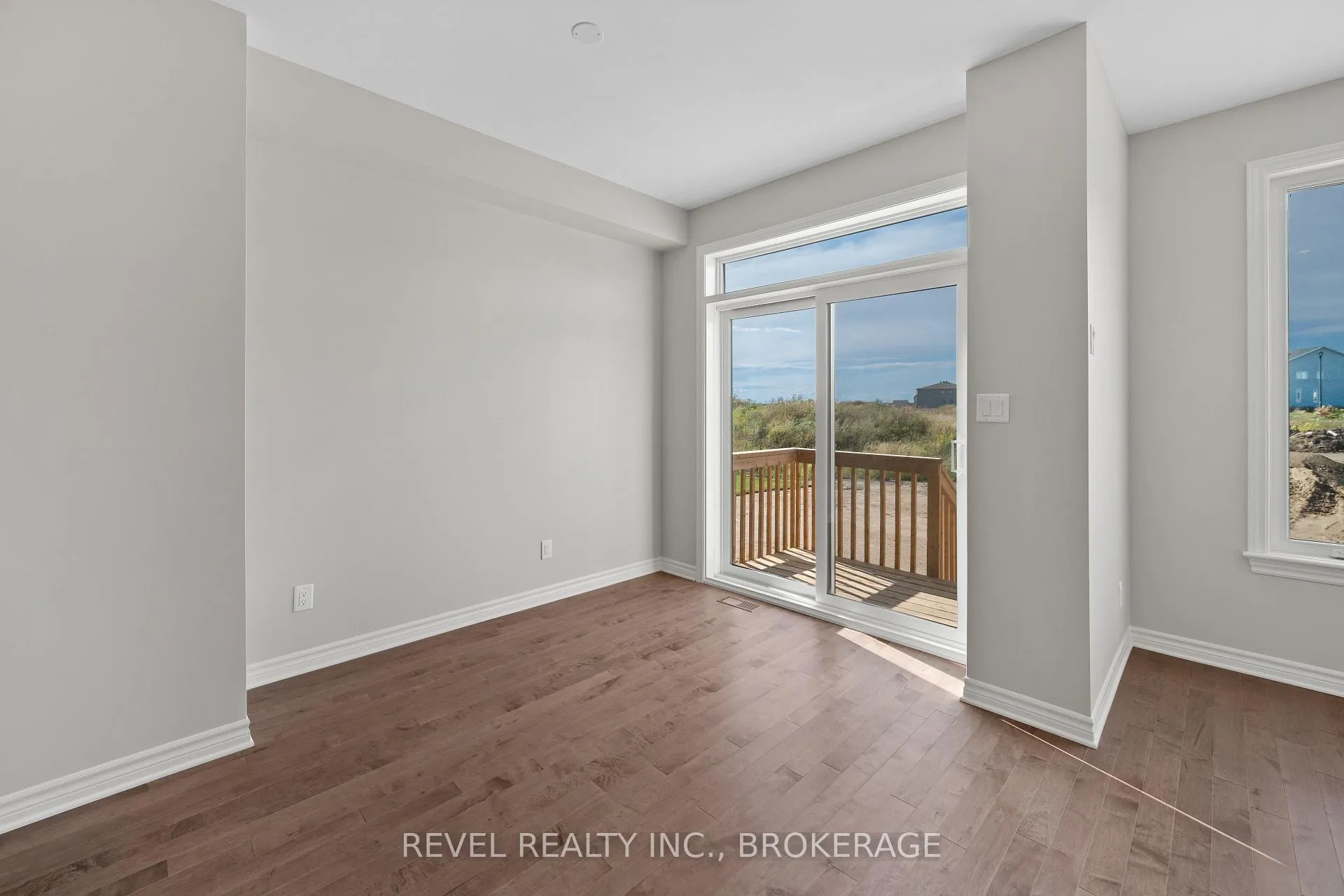 Photo 13 of 1071 Barrow Avenue, Kingston, East Gardiners Rd — HOMEH