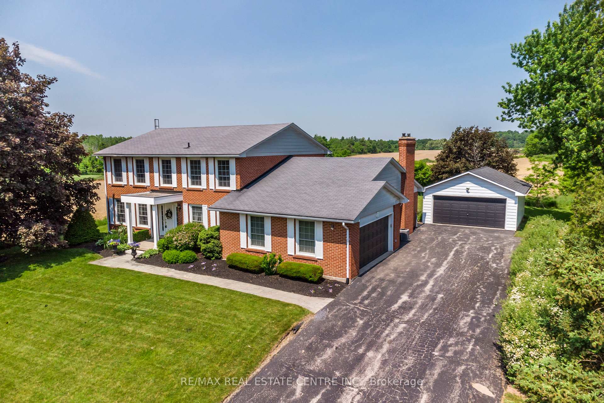 Photo 1 of 2151 No 1 Side Road, Burlington, Rural Burlington — HOMEH