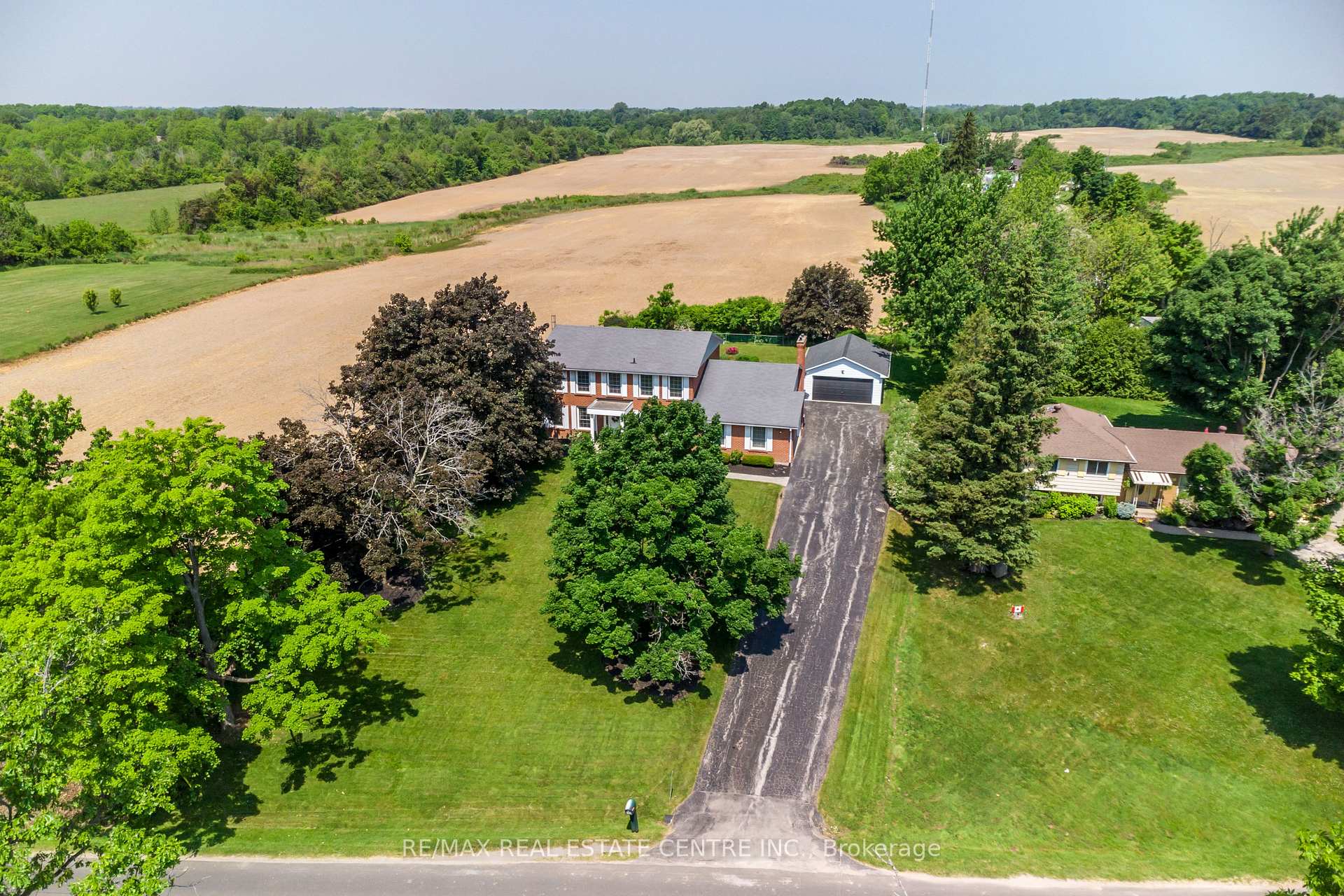 Photo 43 of 2151 No 1 Side Road, Burlington, Rural Burlington — HOMEH