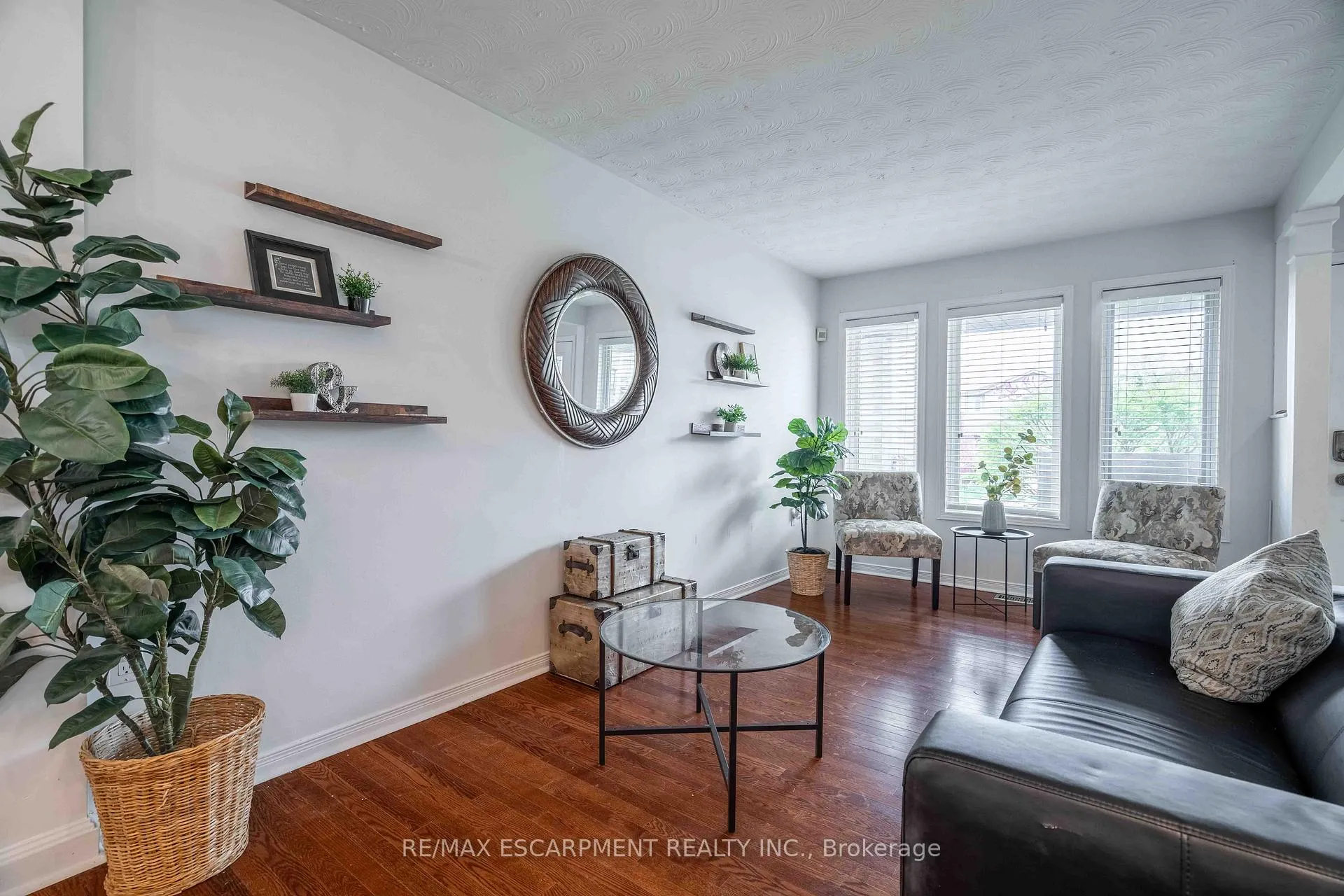 Photo 8 of 304 Acadia Drive, Hamilton, Butler — HOMEH