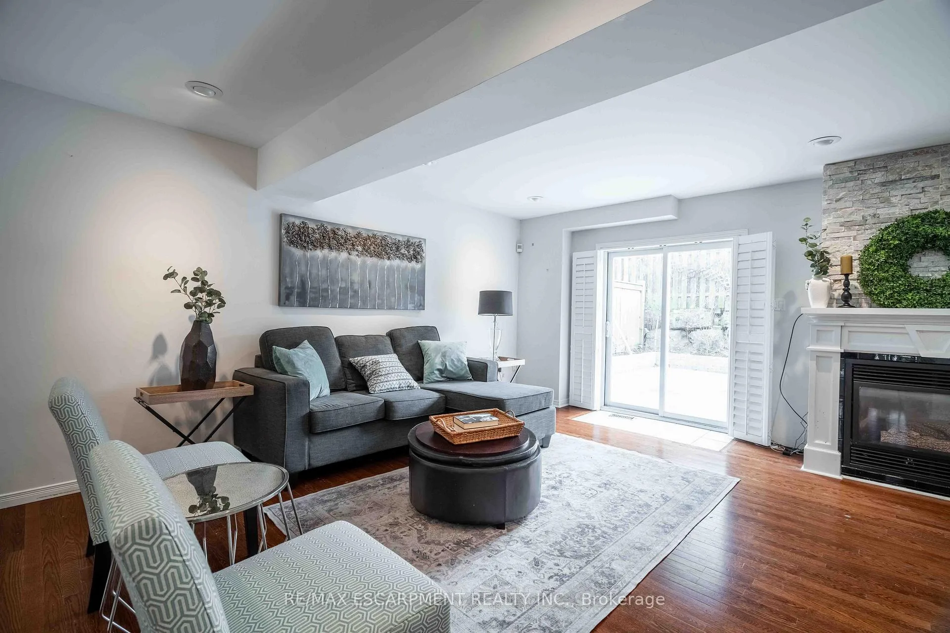 Photo 19 of 304 Acadia Drive, Hamilton, Butler — HOMEH