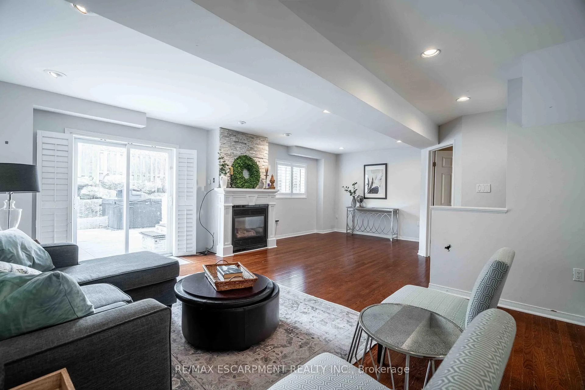 Photo 20 of 304 Acadia Drive, Hamilton, Butler — HOMEH