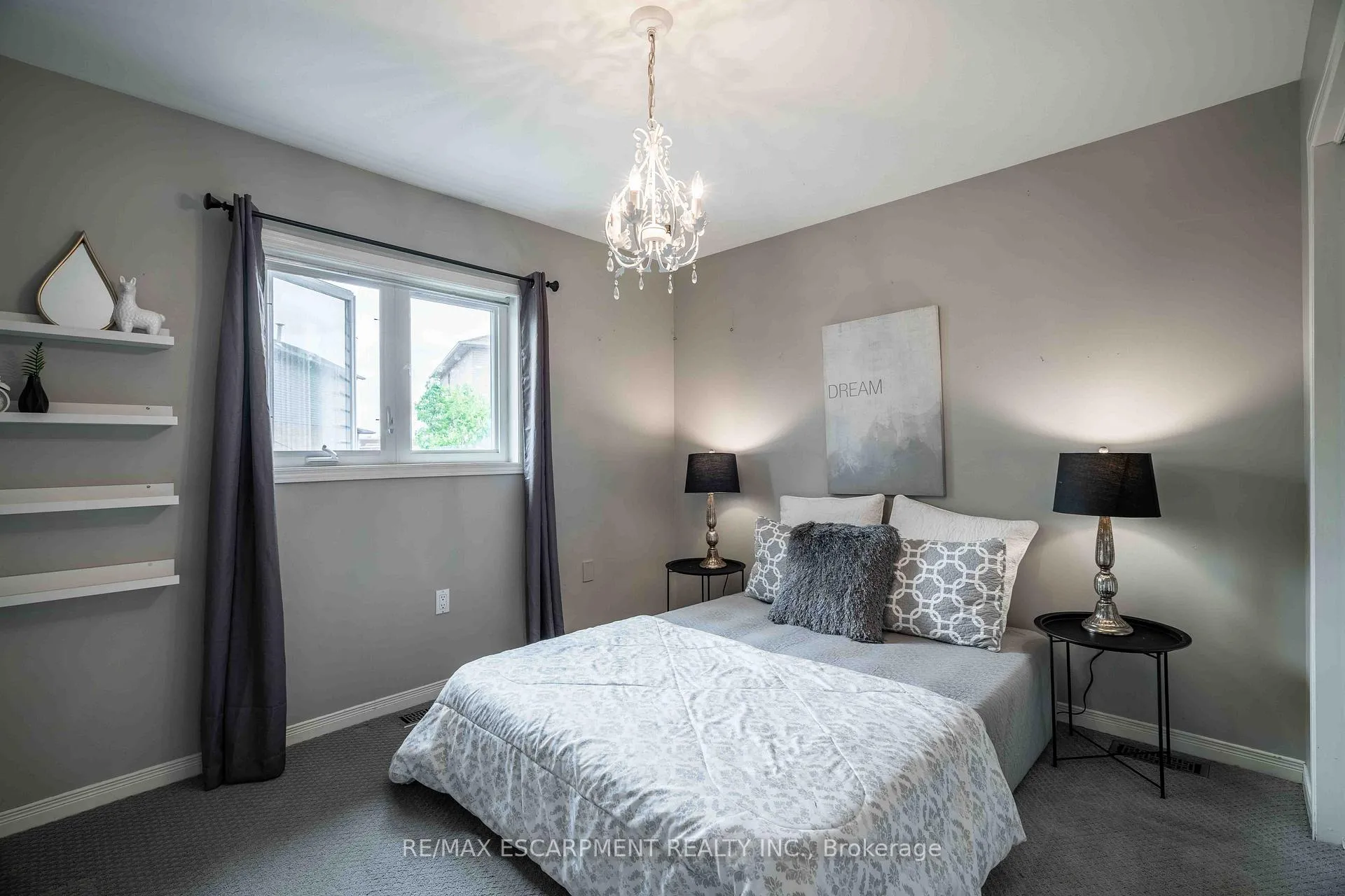 Photo 30 of 304 Acadia Drive, Hamilton, Butler — HOMEH