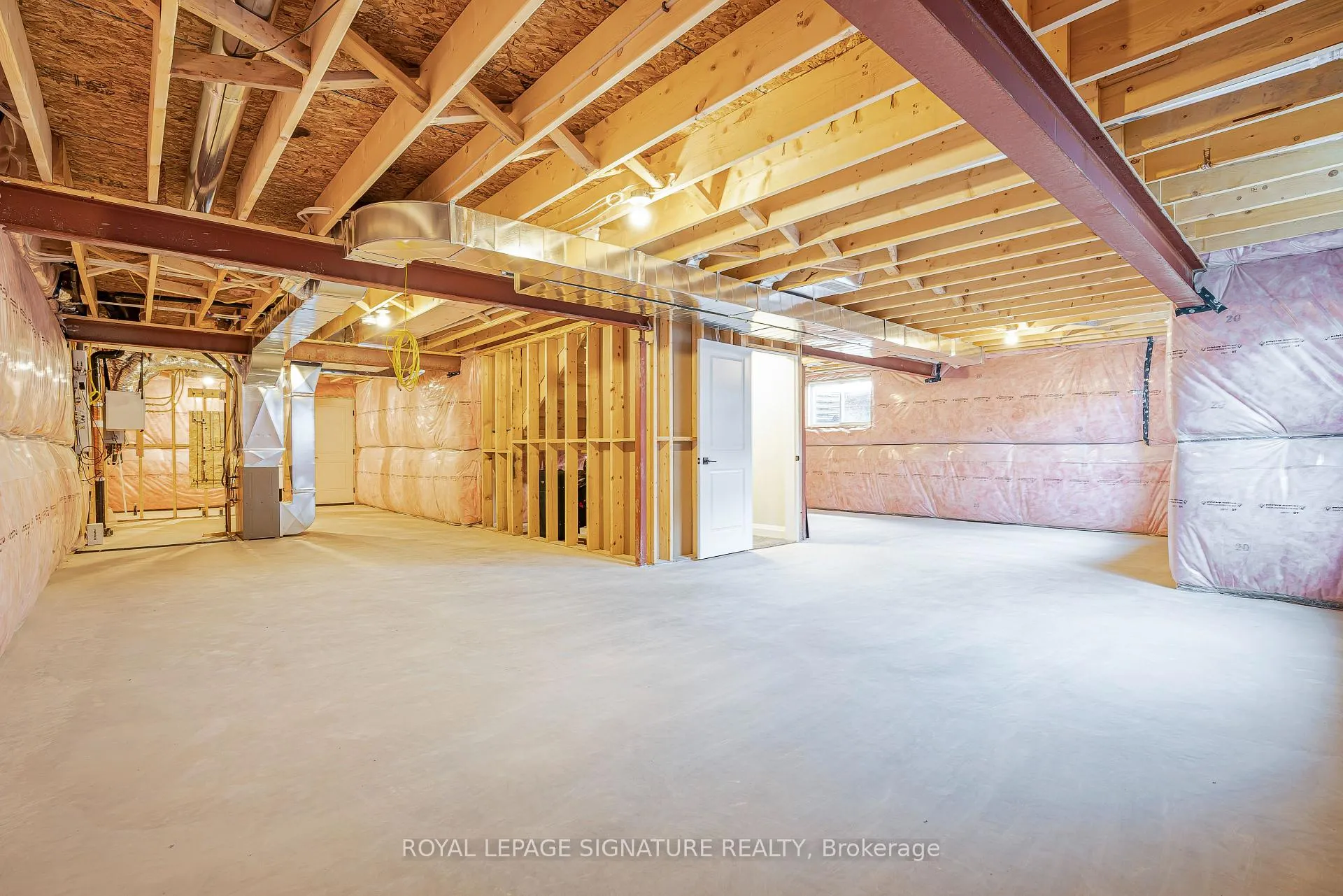 Photo 16 of 39 Wenger Road, Woolwich, Breslau — HOMEH