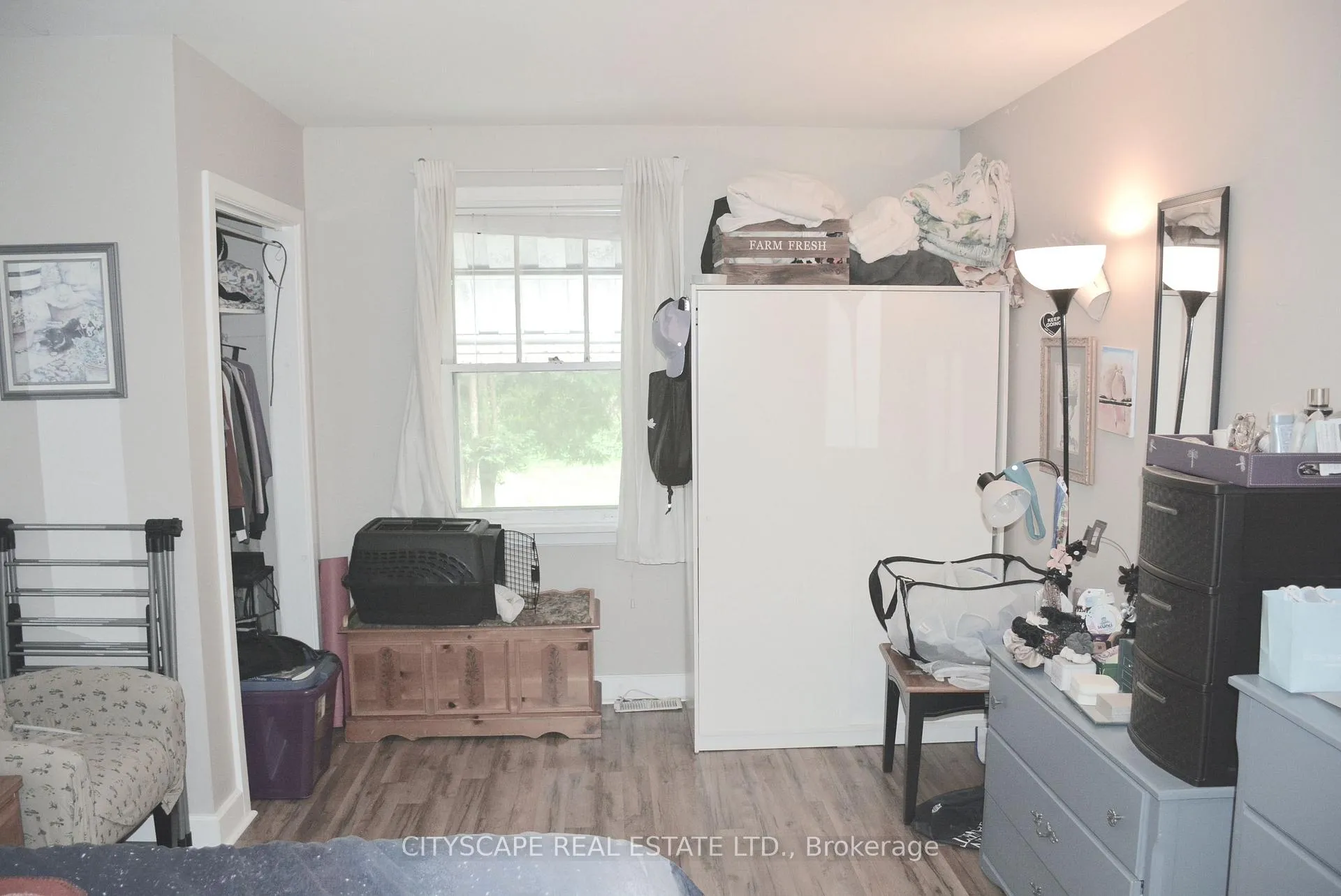 Photo 25 of 40 Elgin Street N, Cambridge — HOMEH