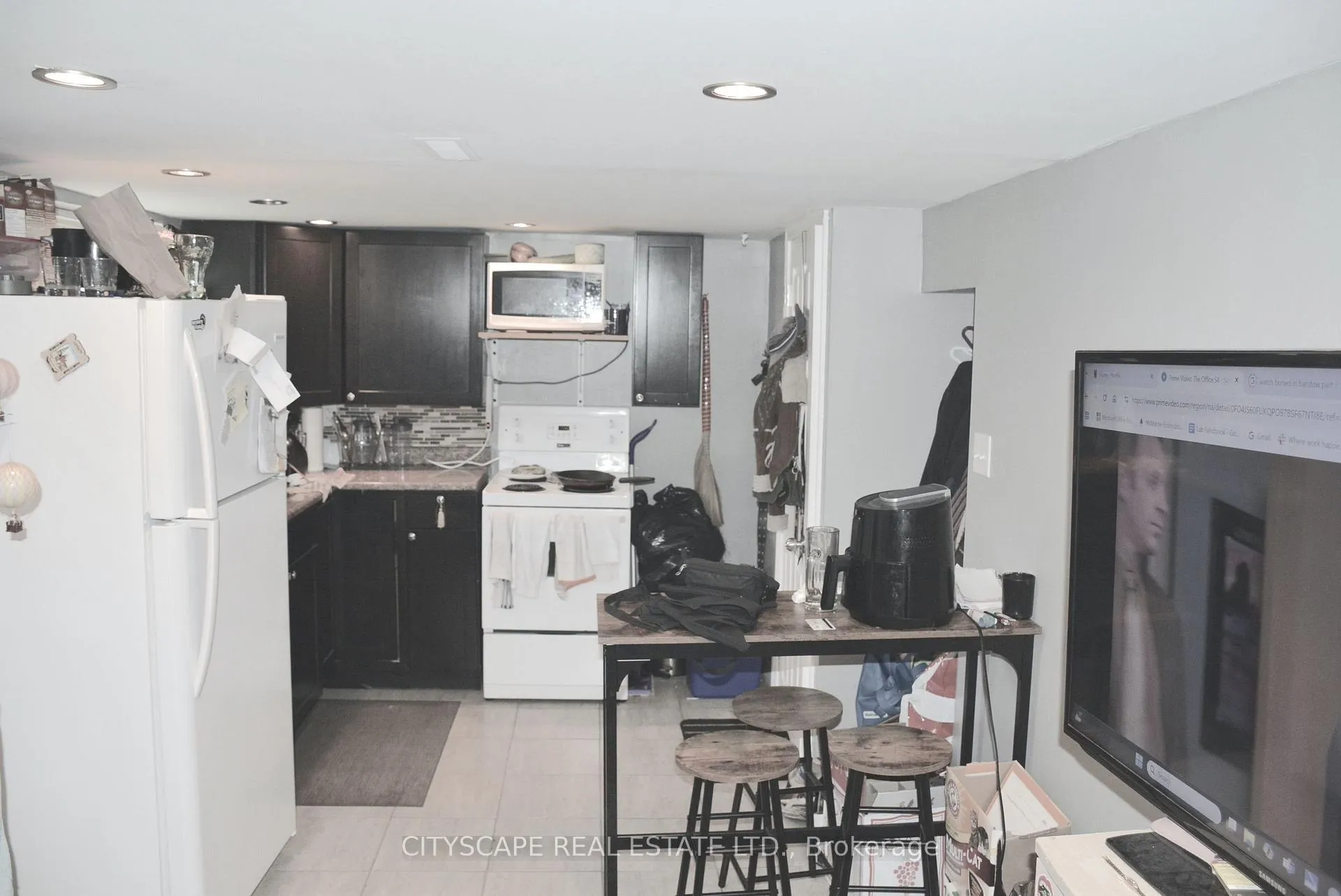 Photo 27 of 40 Elgin Street N, Cambridge — HOMEH