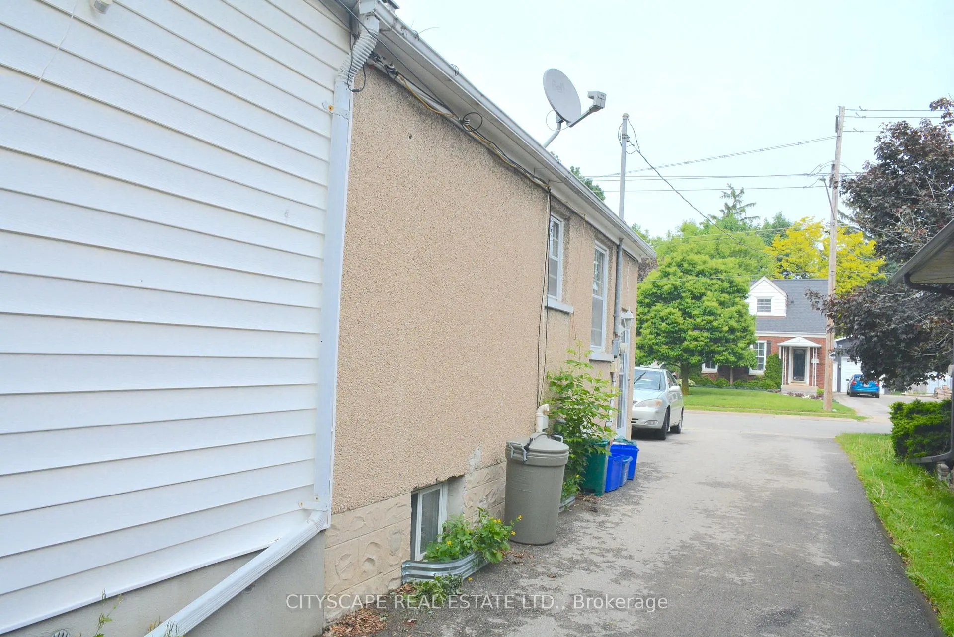 Photo 41 of 40 Elgin Street N, Cambridge — HOMEH