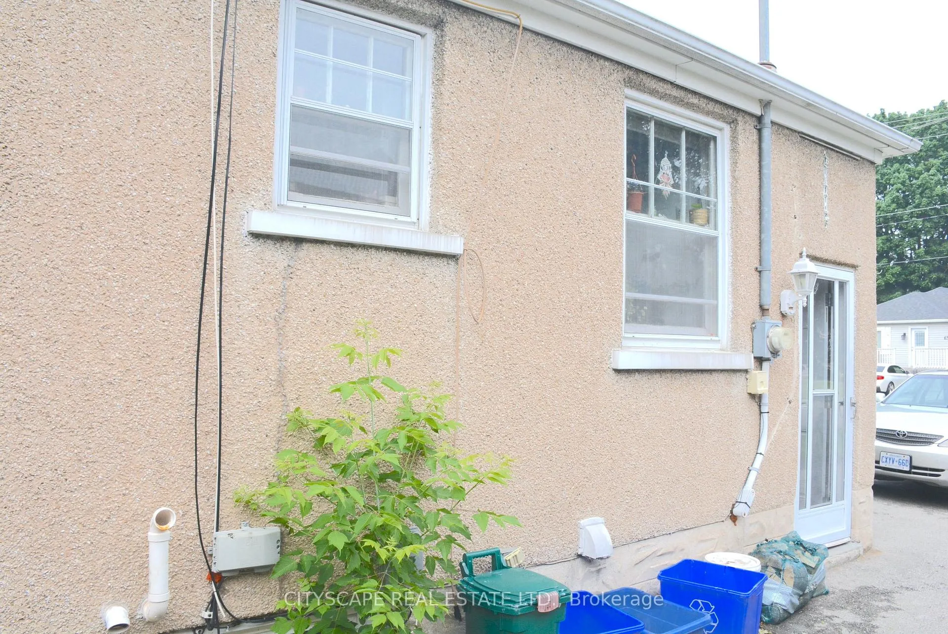 Photo 42 of 40 Elgin Street N, Cambridge — HOMEH