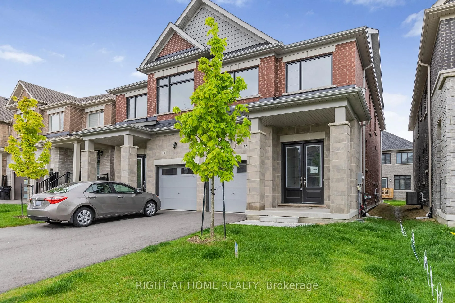Photo 1 of 12 Sassafras Road, Springwater, Midhurst — HOMEH