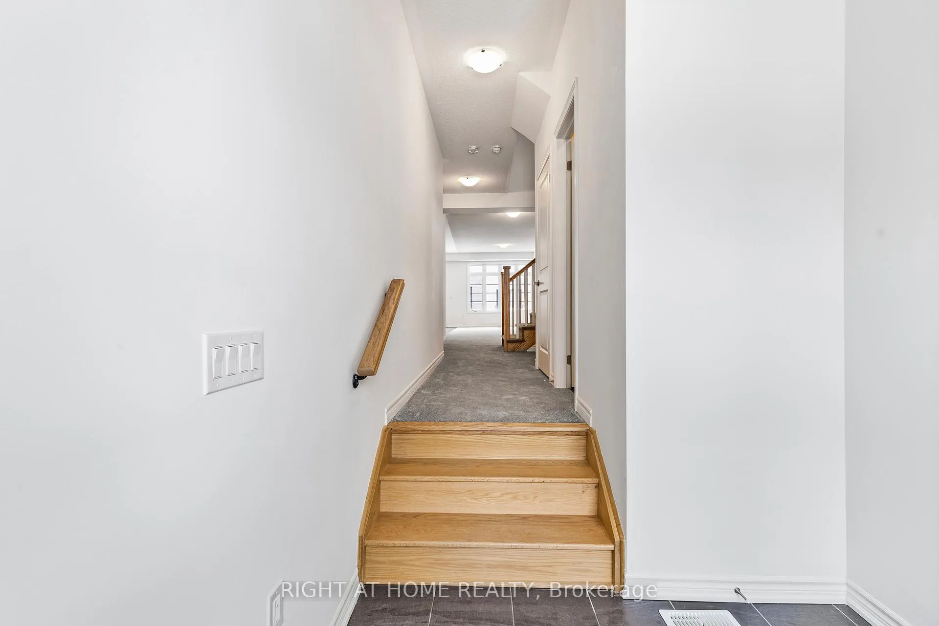 Photo 3 of 12 Sassafras Road, Springwater, Midhurst — HOMEH