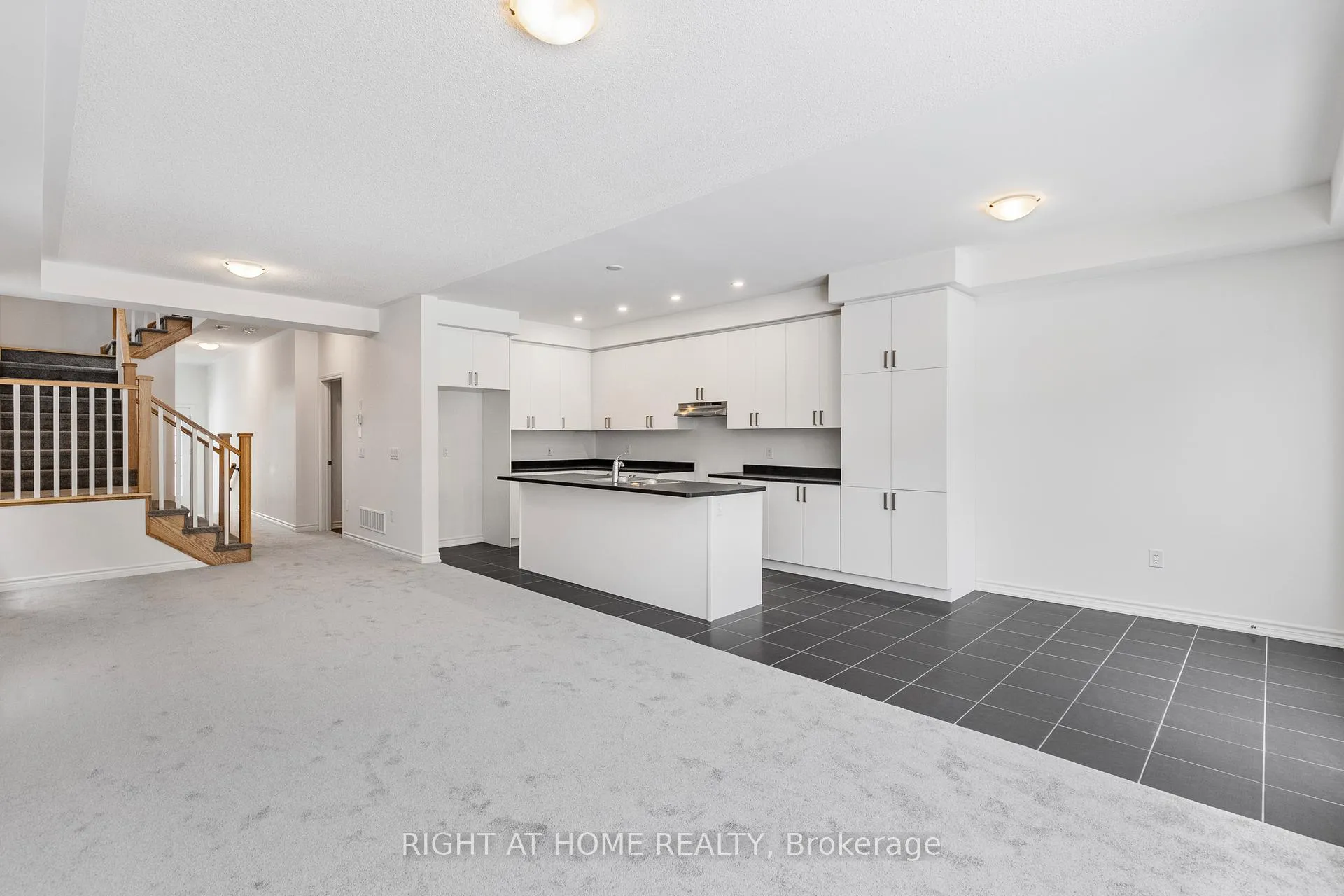 Photo 18 of 12 Sassafras Road, Springwater, Midhurst — HOMEH