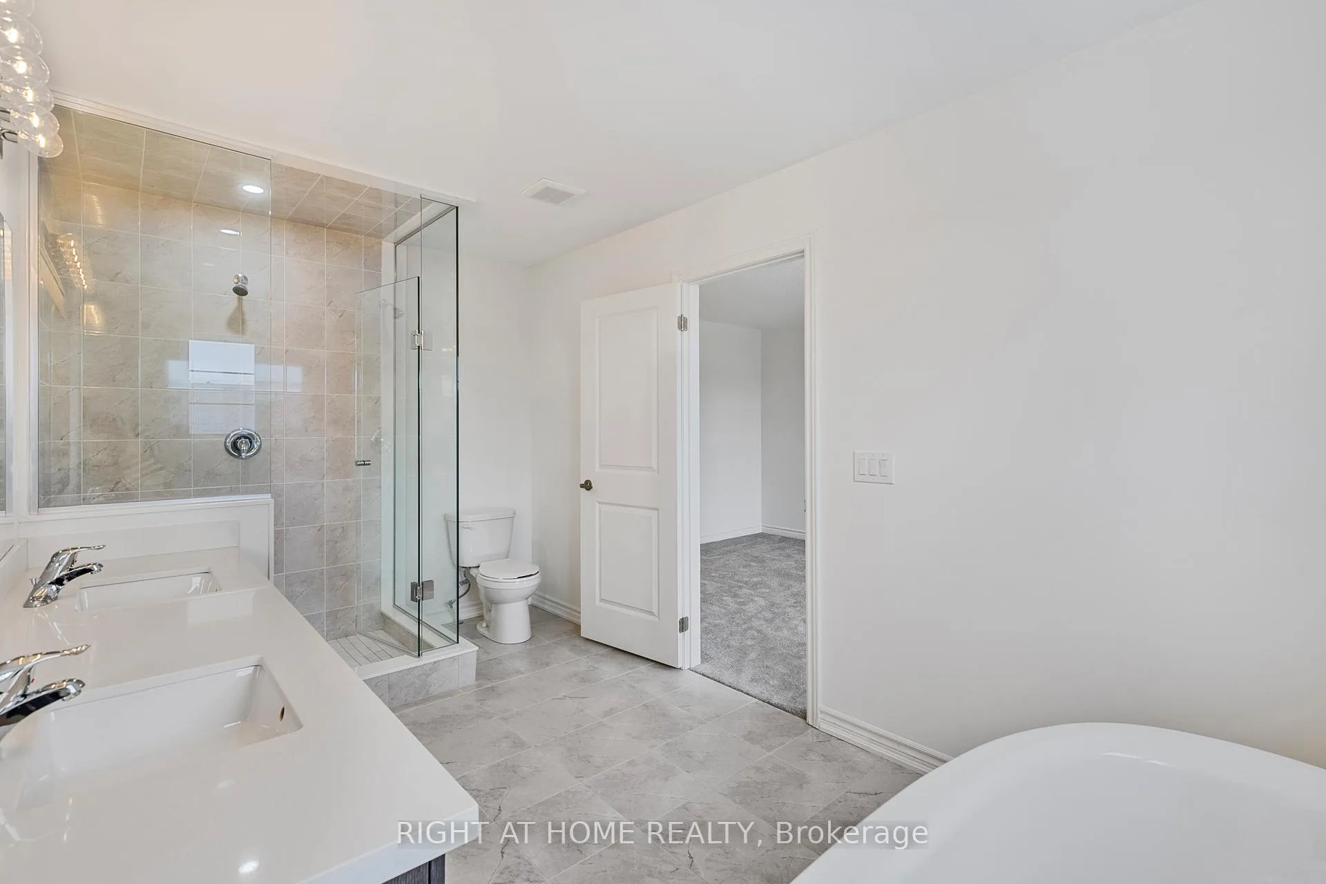 Photo 26 of 12 Sassafras Road, Springwater, Midhurst — HOMEH