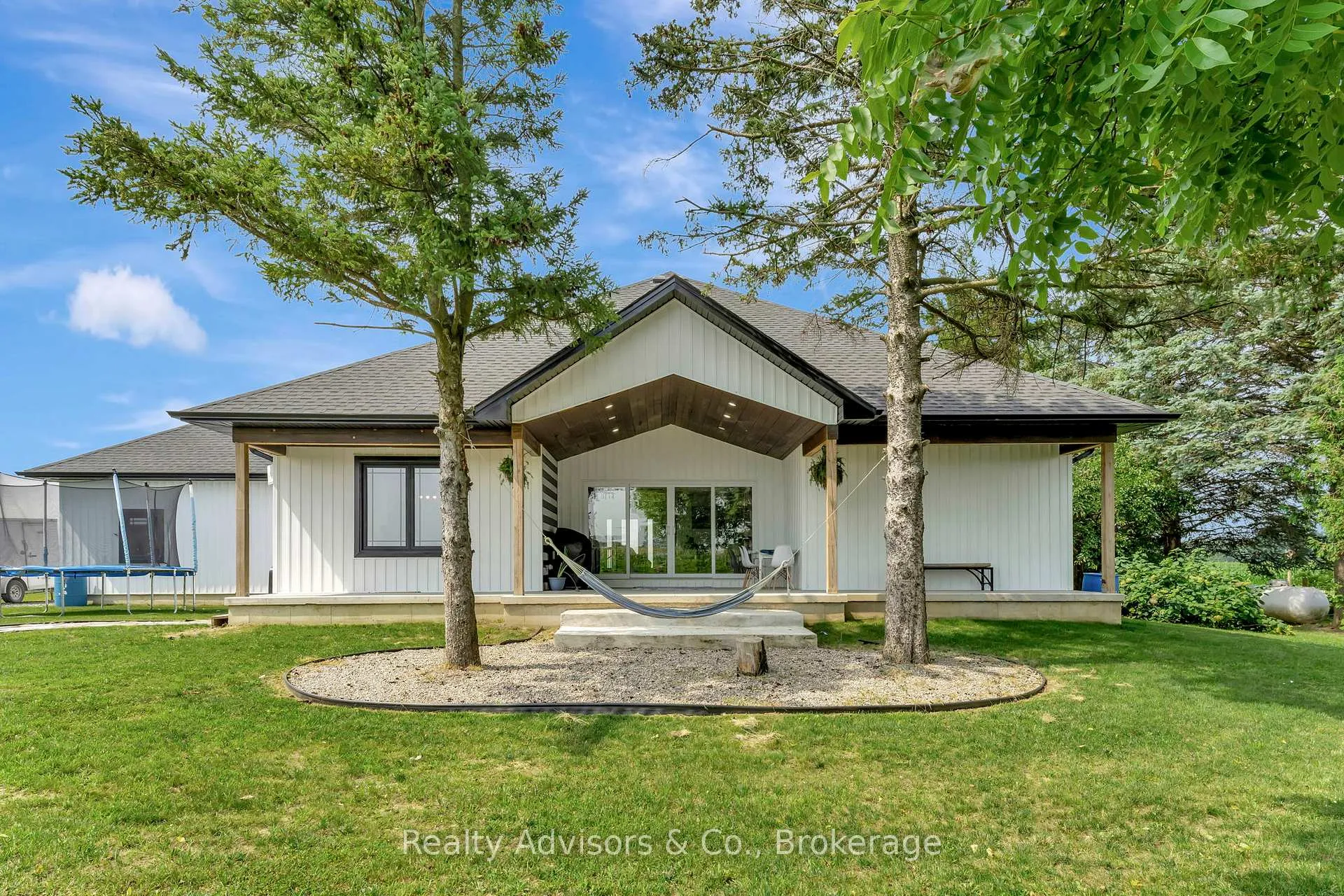 Photo 33 of 15416 Austin Line, Chatham-Kent, Bothwell — HOMEH