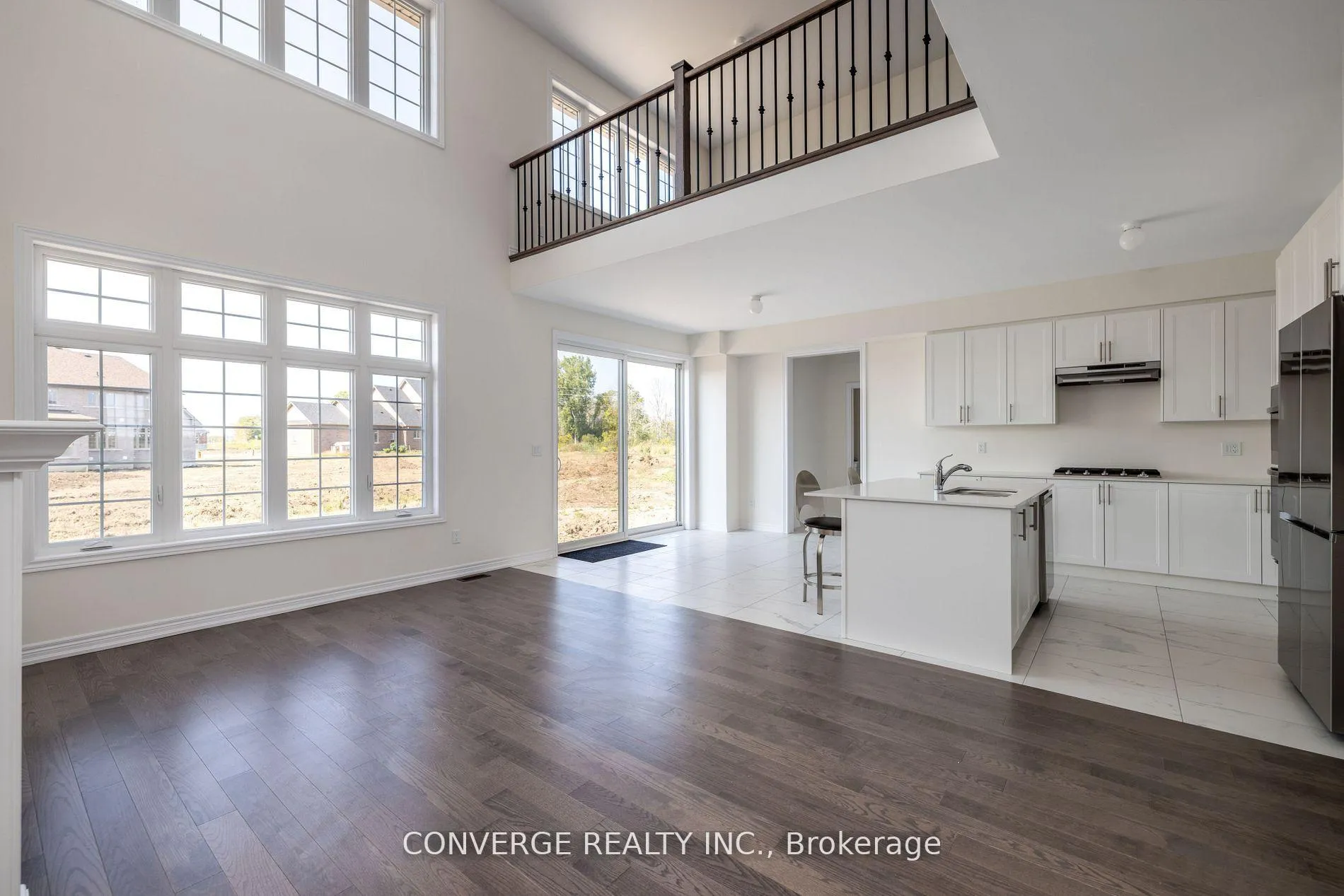 Photo 5 of 11 Skyvue Crescent, Quinte West, Murray Ward — HOMEH