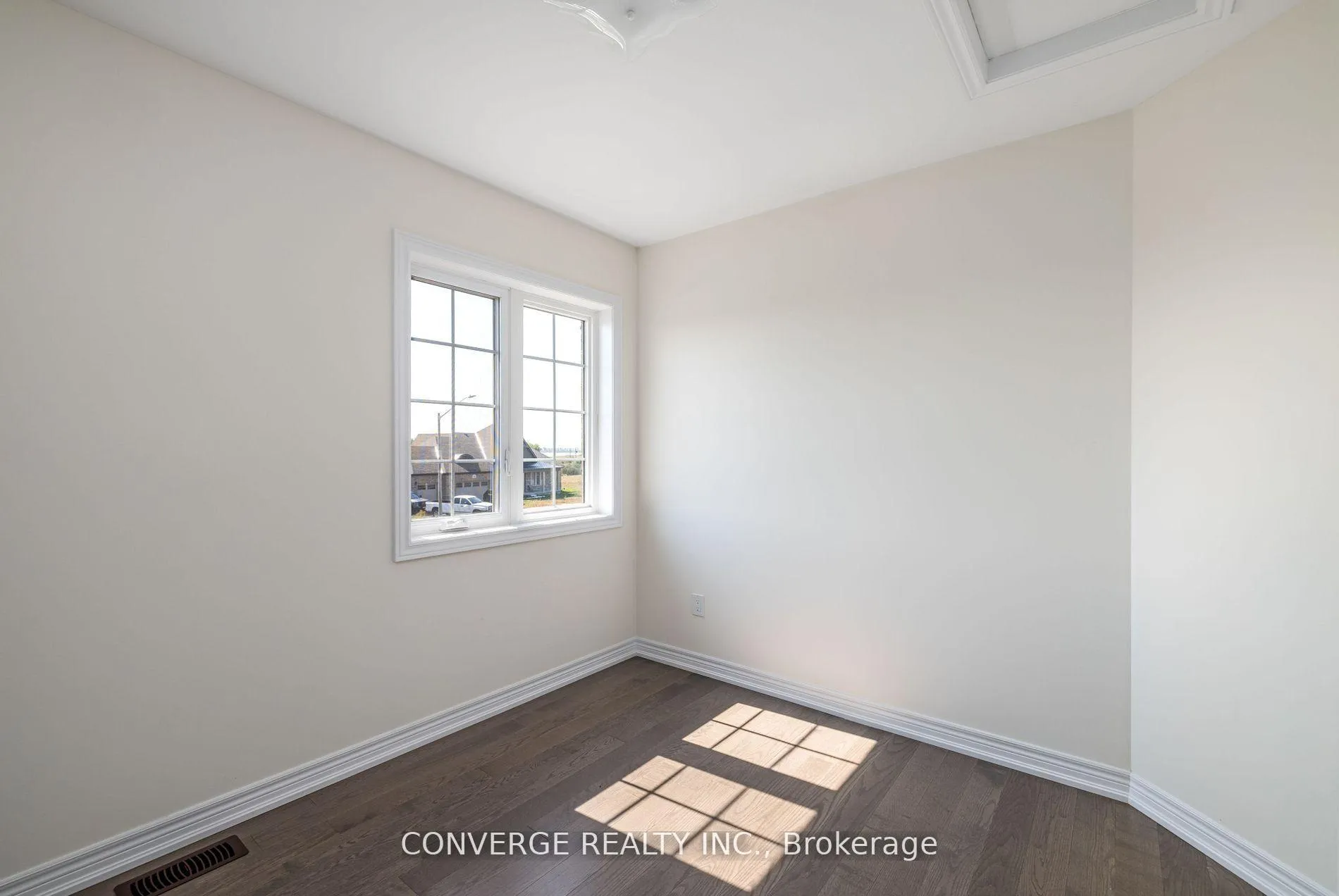 Photo 17 of 11 Skyvue Crescent, Quinte West, Murray Ward — HOMEH