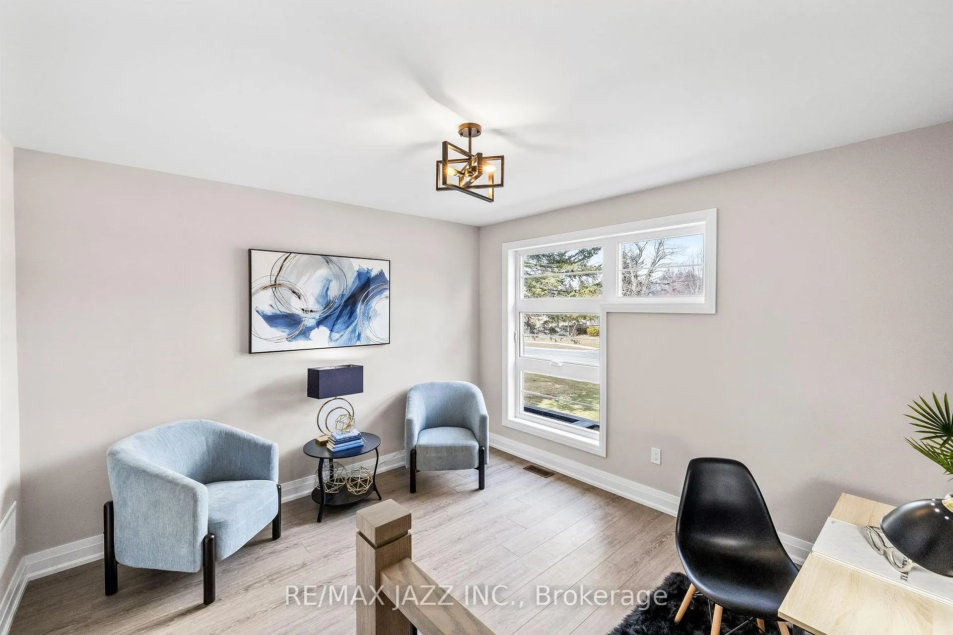 Photo 17 of 917 Dundas Street W, Whitby, Lynde Creek — HOMEH