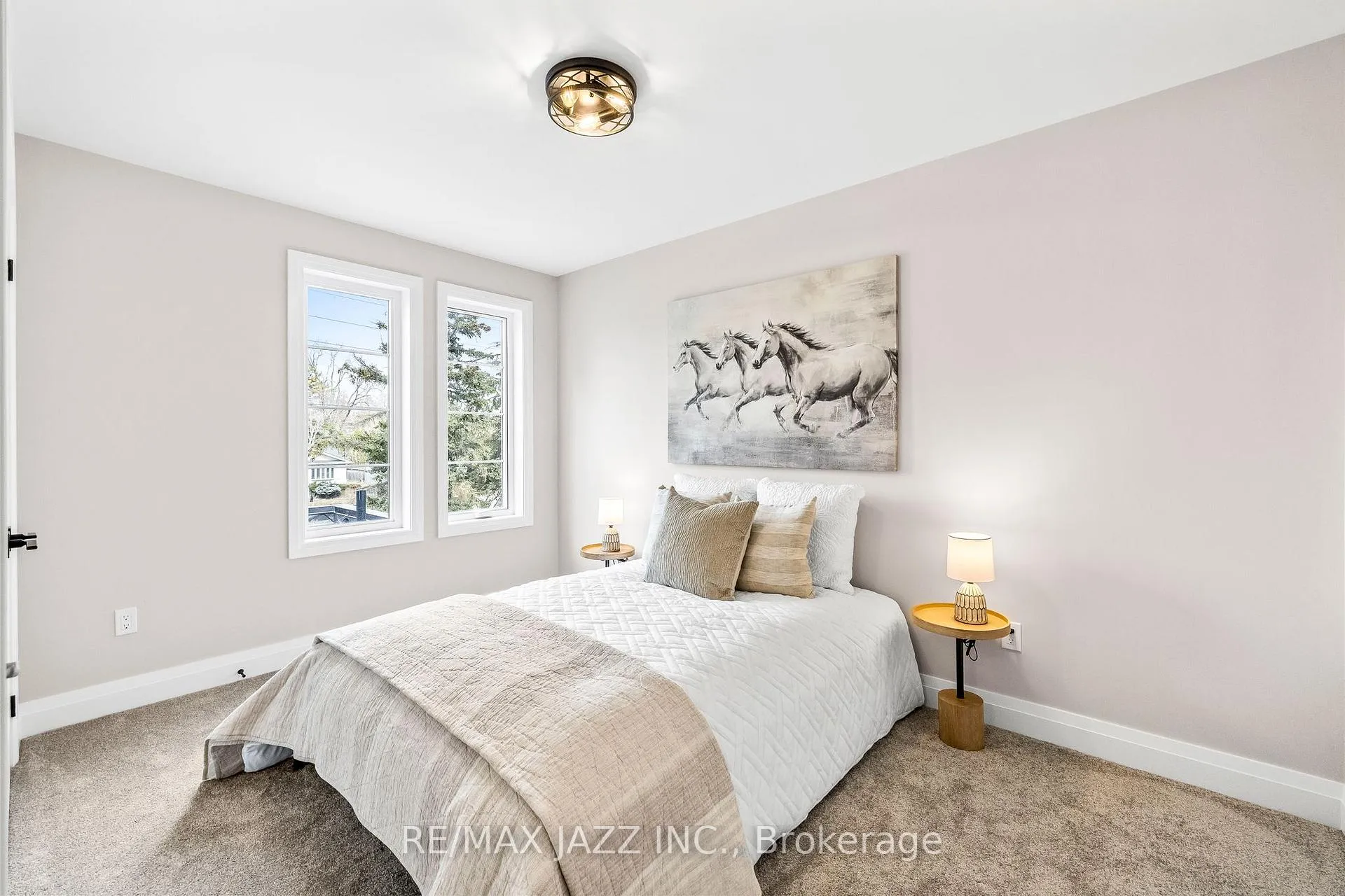 Photo 25 of 917 Dundas Street W, Whitby, Lynde Creek — HOMEH