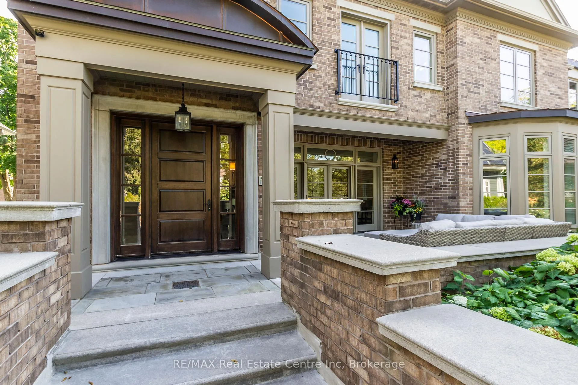Photo 4 of 18 Crescent Place, Cambridge — HOMEH