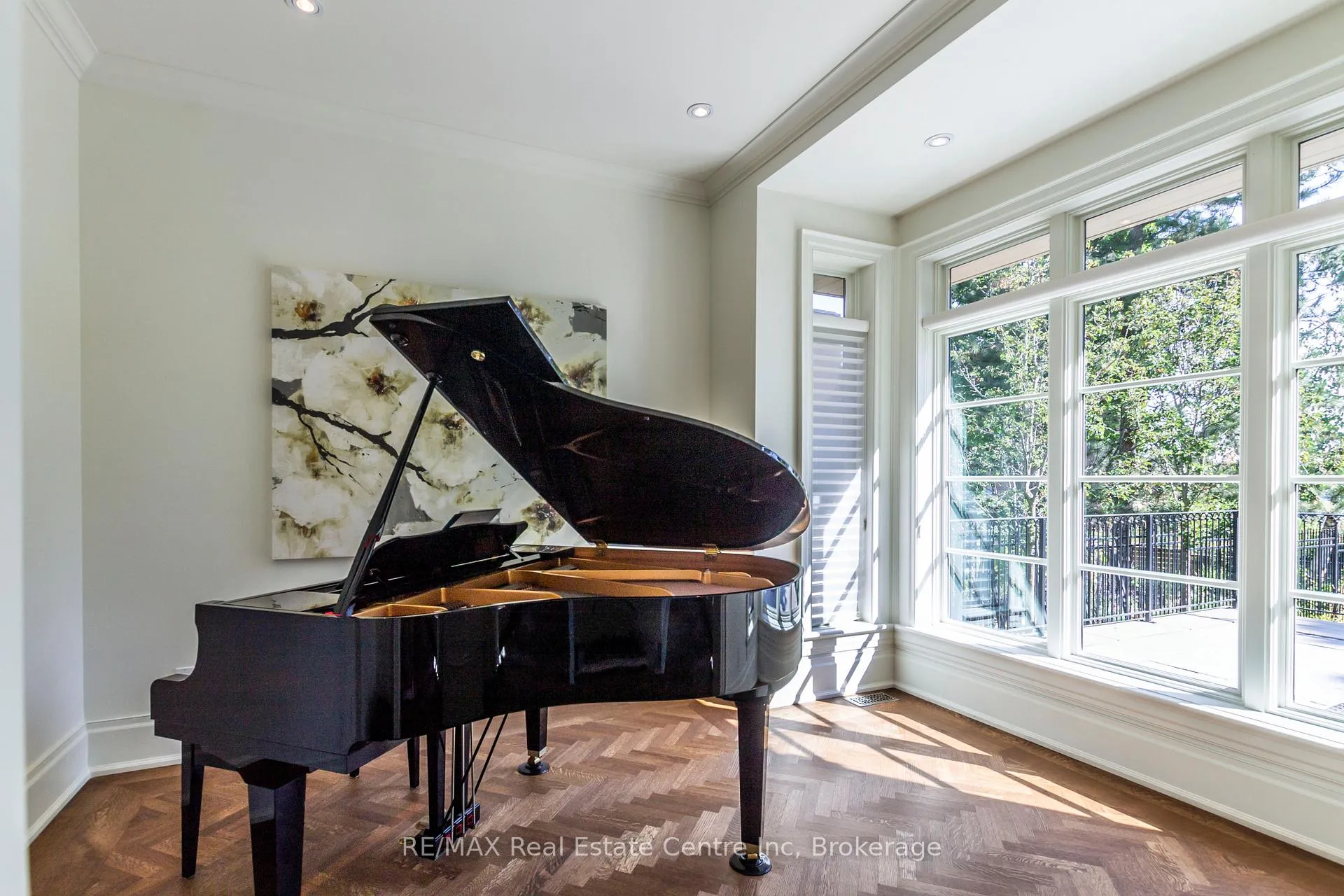 Photo 10 of 18 Crescent Place, Cambridge — HOMEH