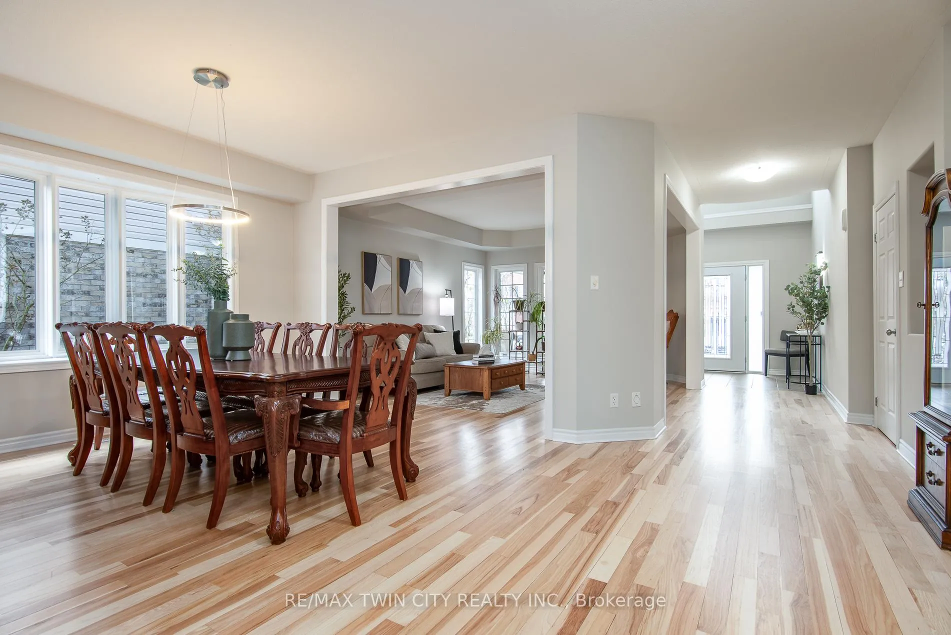 Photo 15 of 508 Topper Woods Crescent, Kitchener — HOMEH
