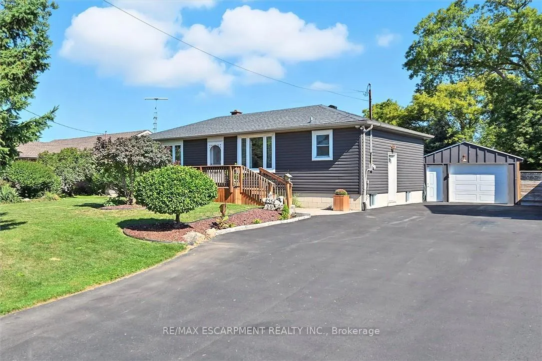 Photo 1 of 8554 Haldibrook Road, Hamilton, Rural Glanbrook — HOMEH