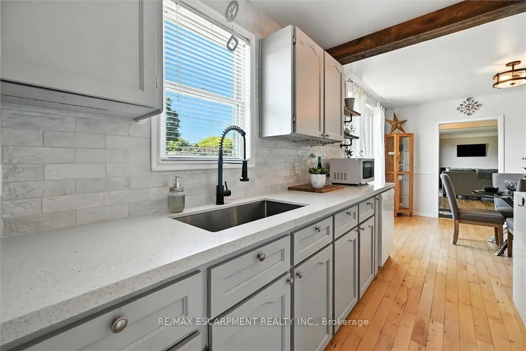 Photo 17 of 8554 Haldibrook Road, Hamilton, Rural Glanbrook — HOMEH
