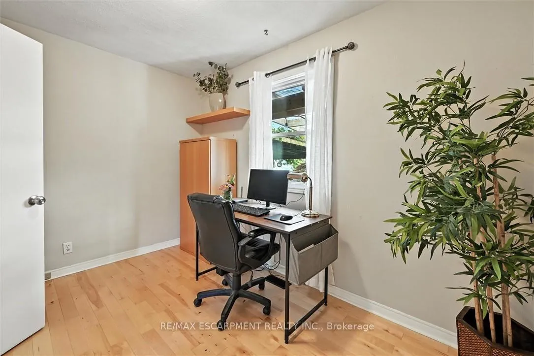 Photo 20 of 8554 Haldibrook Road, Hamilton, Rural Glanbrook — HOMEH